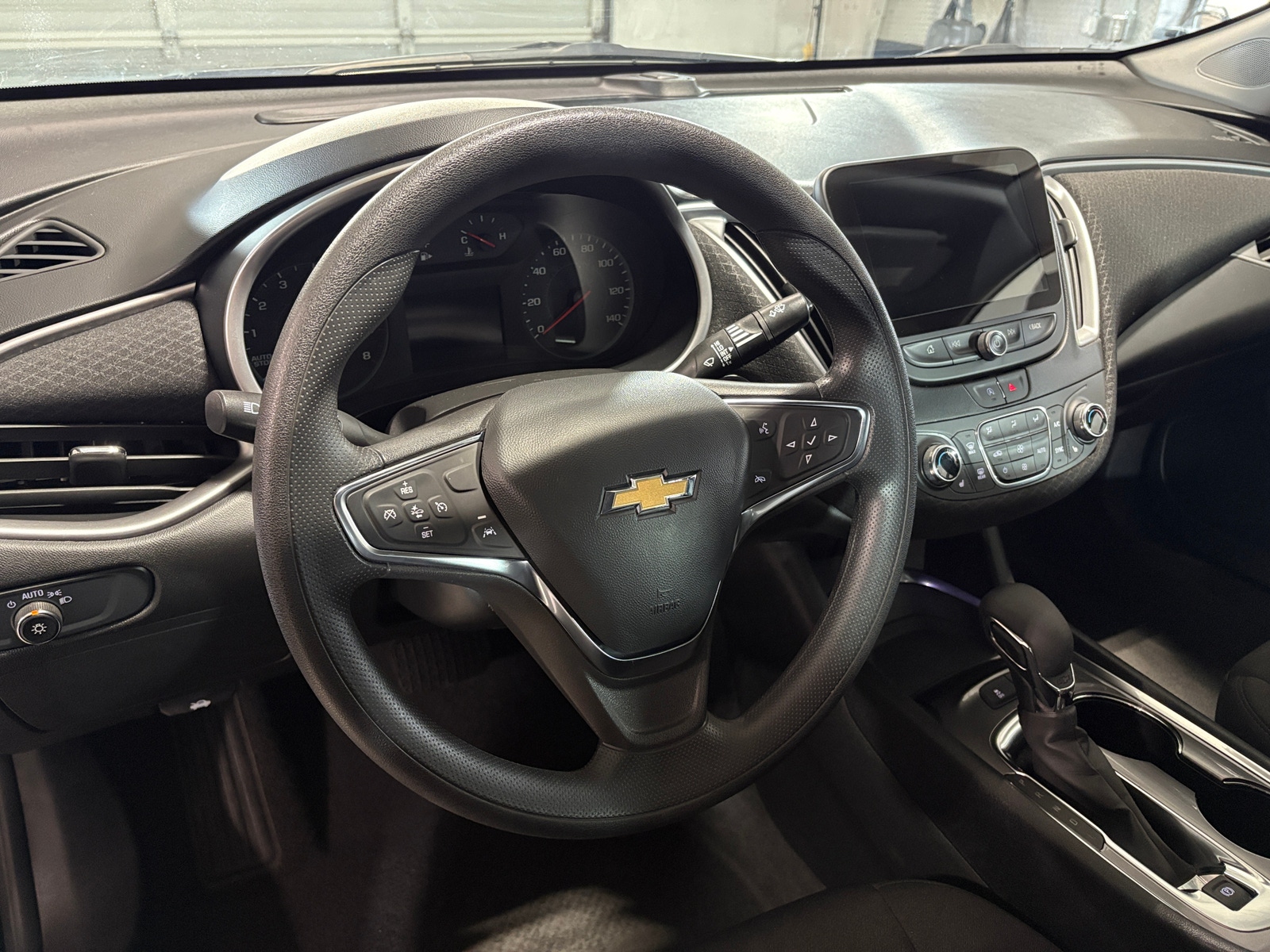 Thumbnail: 2024 Chevrolet Malibu - 5