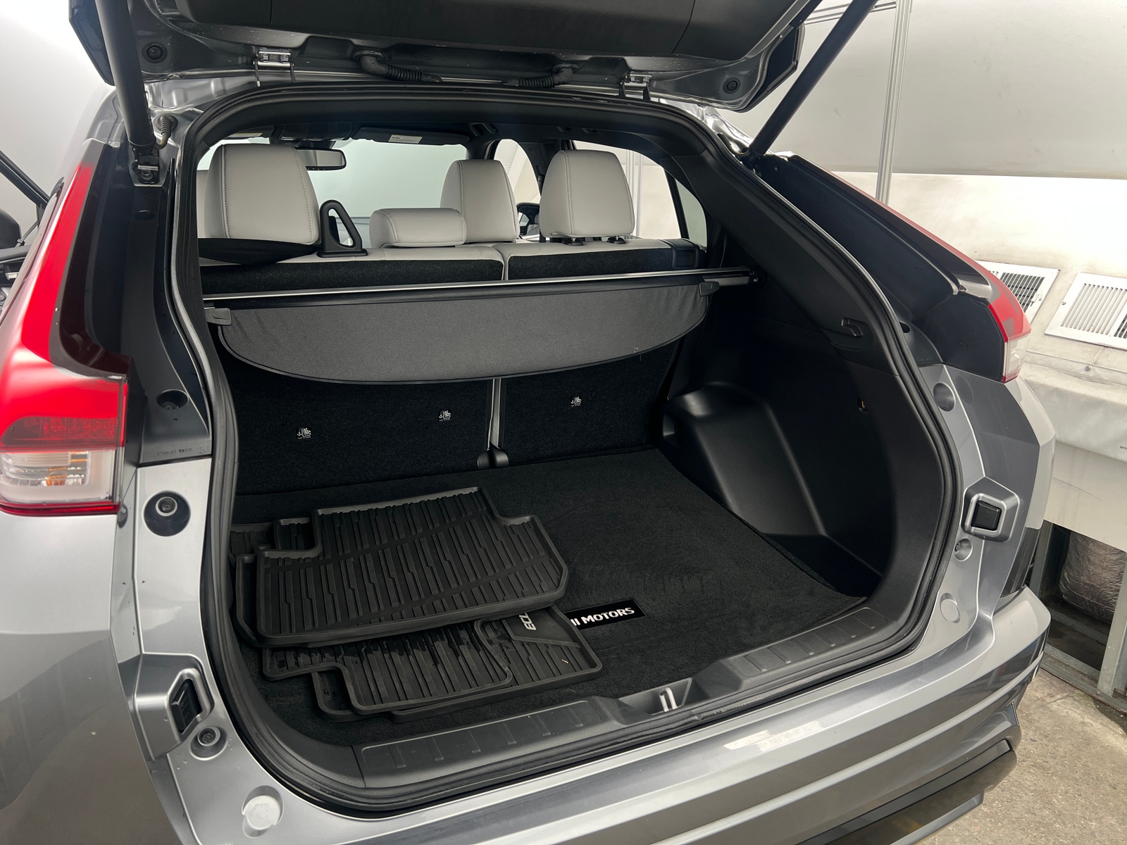 Thumbnail: 2024 Mitsubishi Eclipse Cross - 6