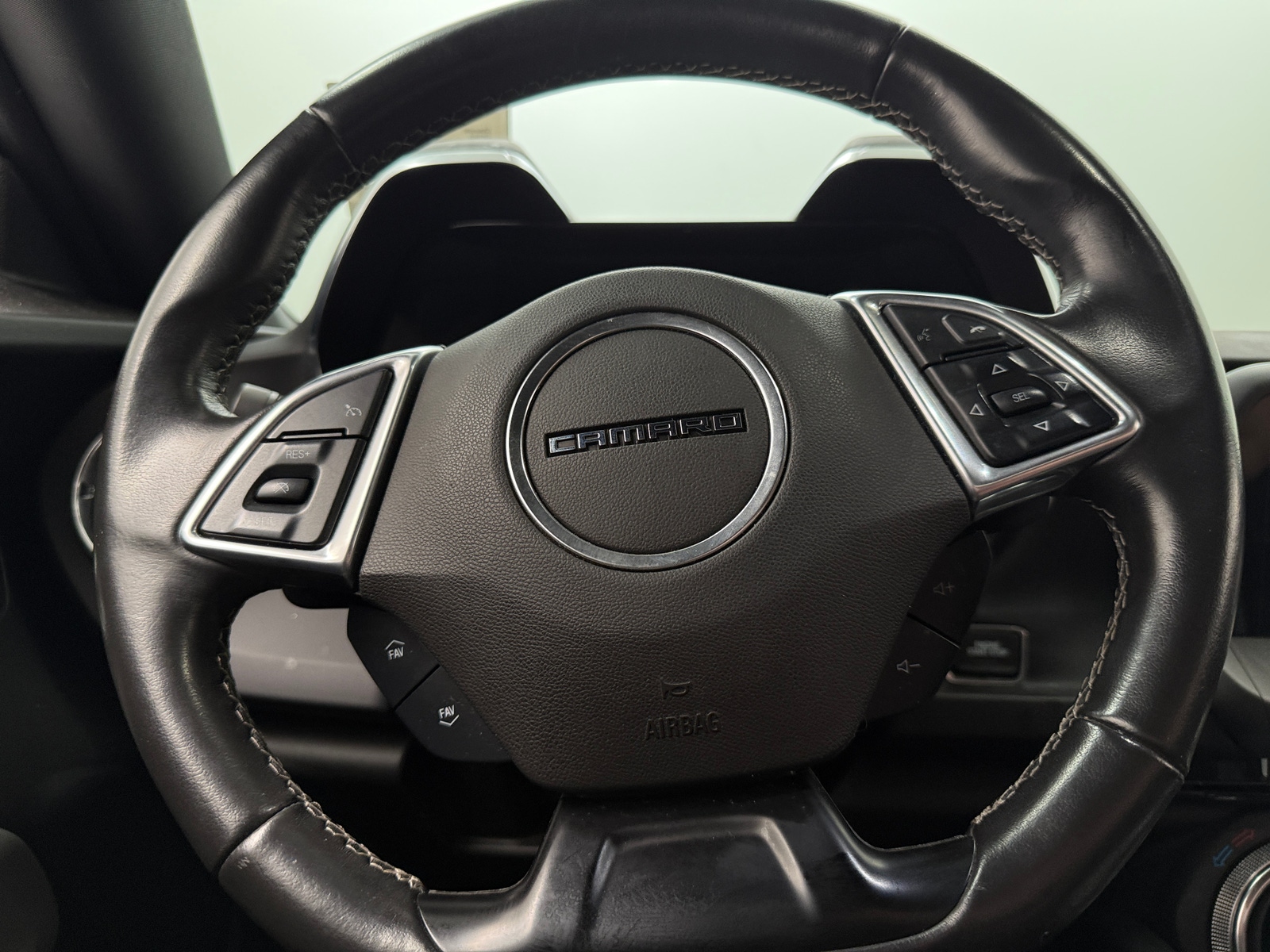 Thumbnail: 2021 Chevrolet Camaro - 4