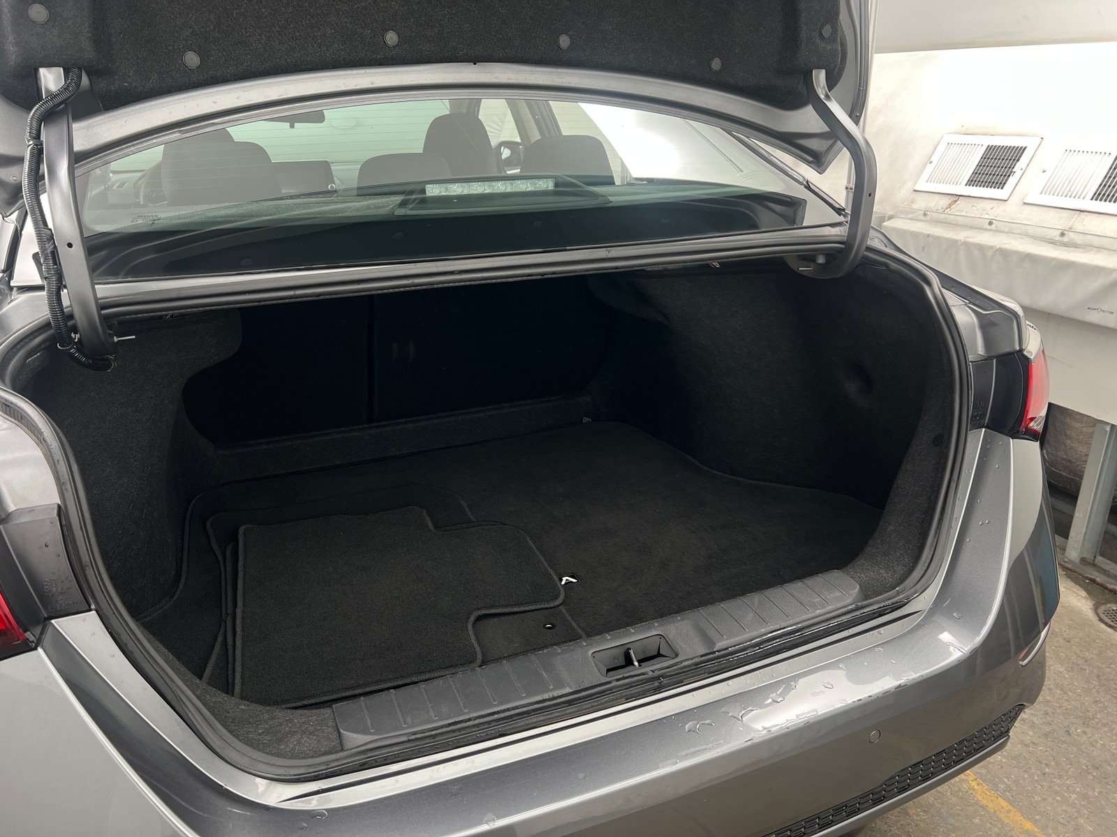 Thumbnail: 2025 Nissan Sentra - 7