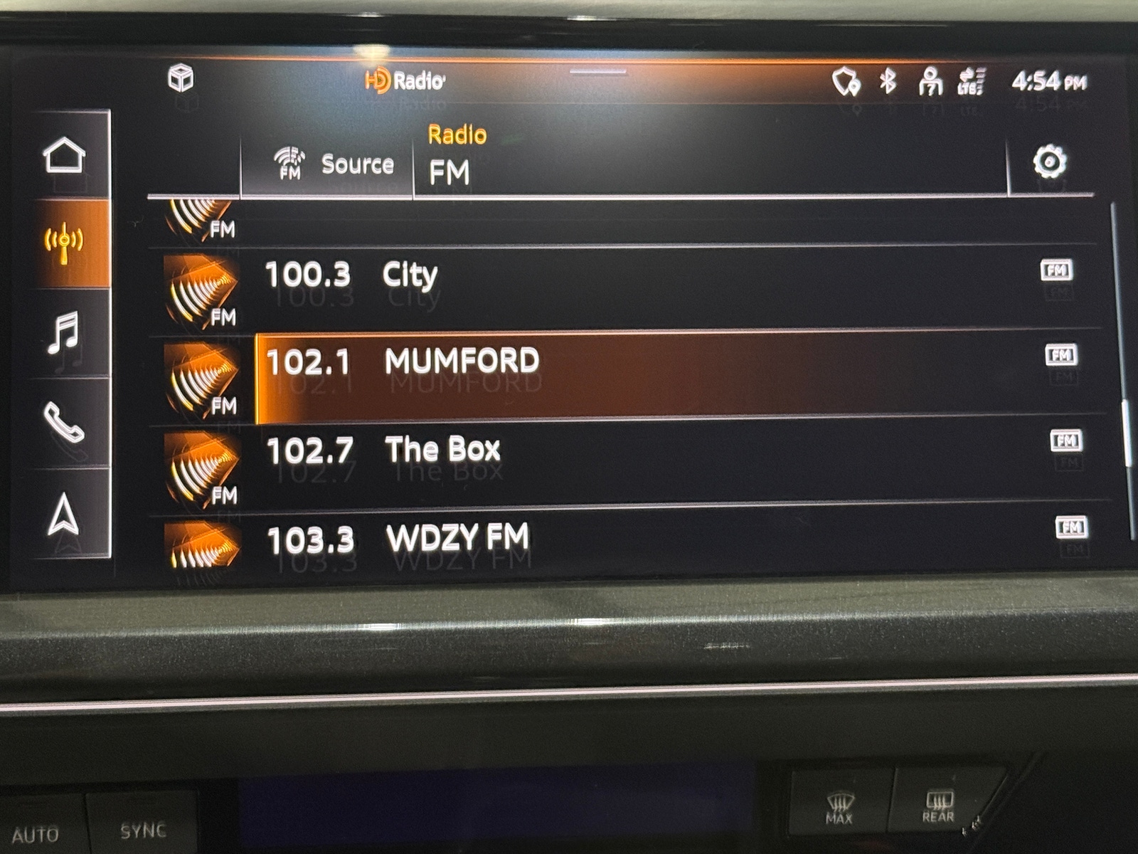 Thumbnail: 2025 Audi Q4 e-tron - 3