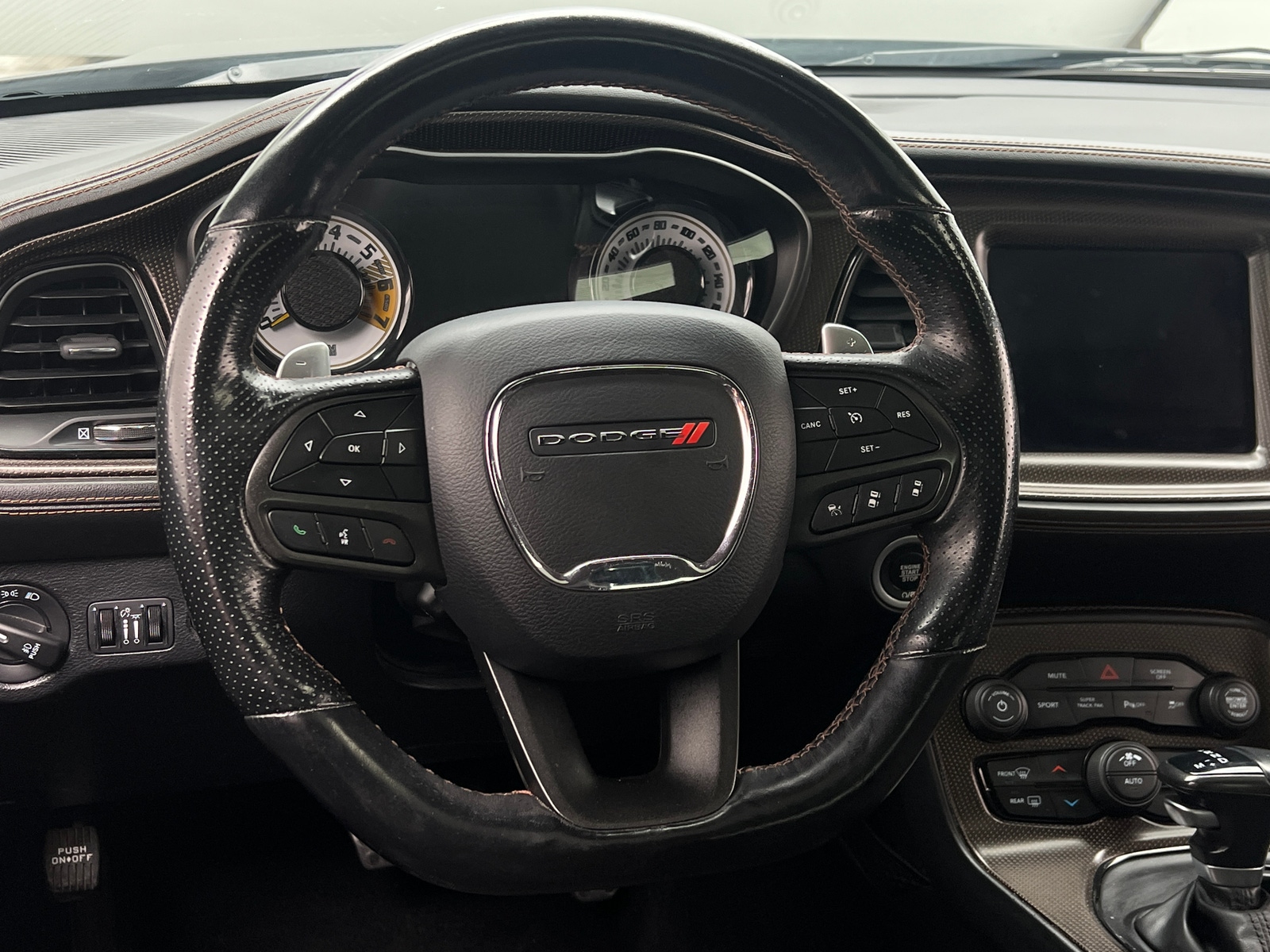 Thumbnail: 2020 Dodge Challenger - 3