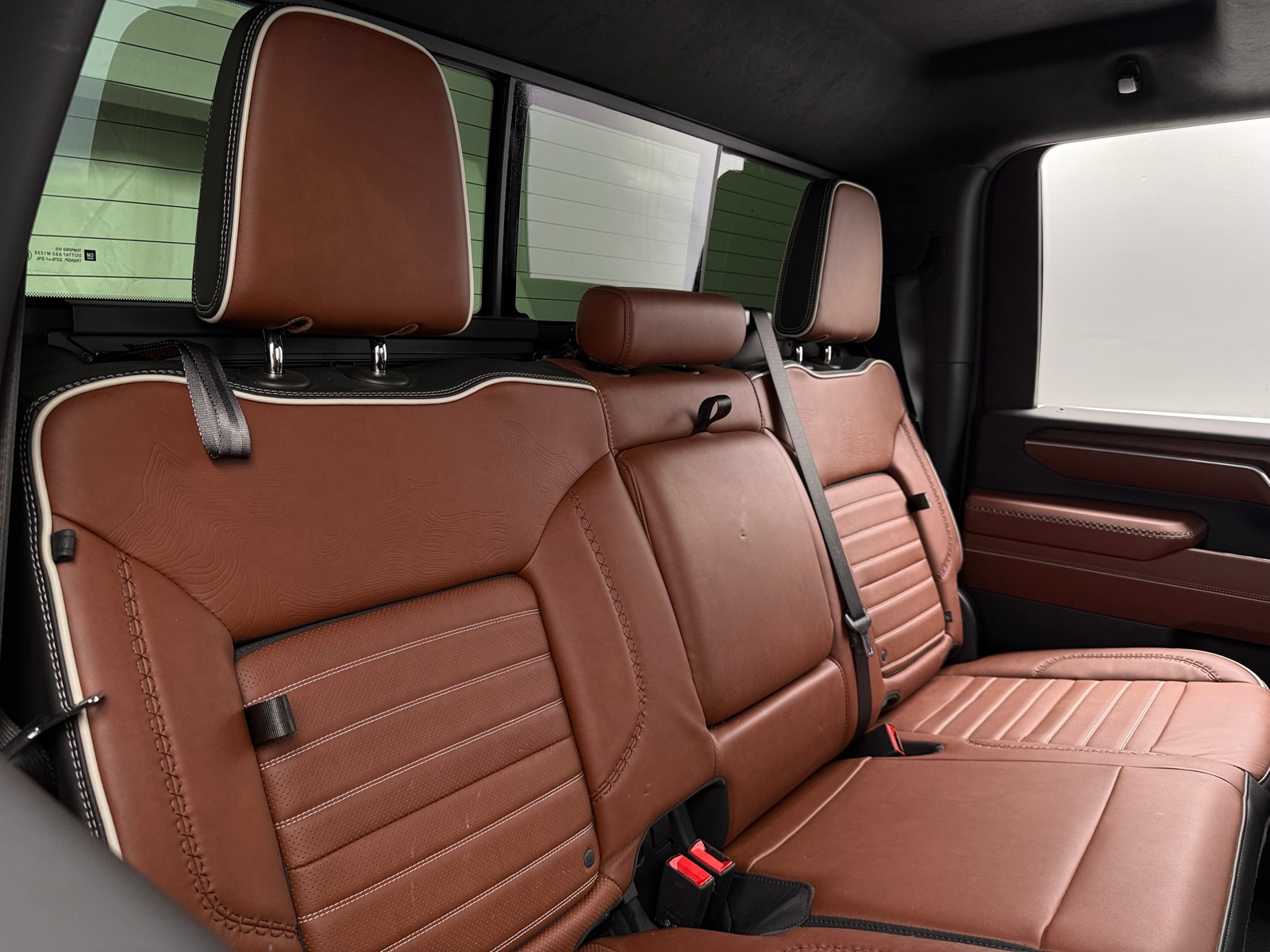 Thumbnail: 2025 GMC Sierra 2500 - 5