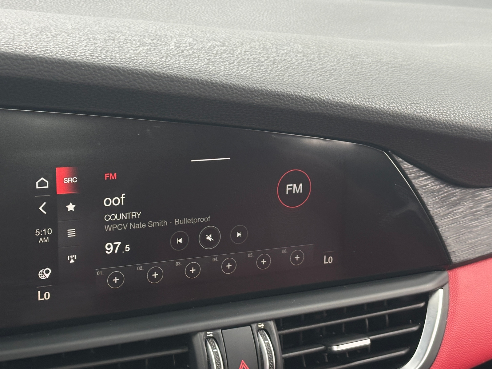 Thumbnail: 2020 Alfa Romeo Giulia - 3