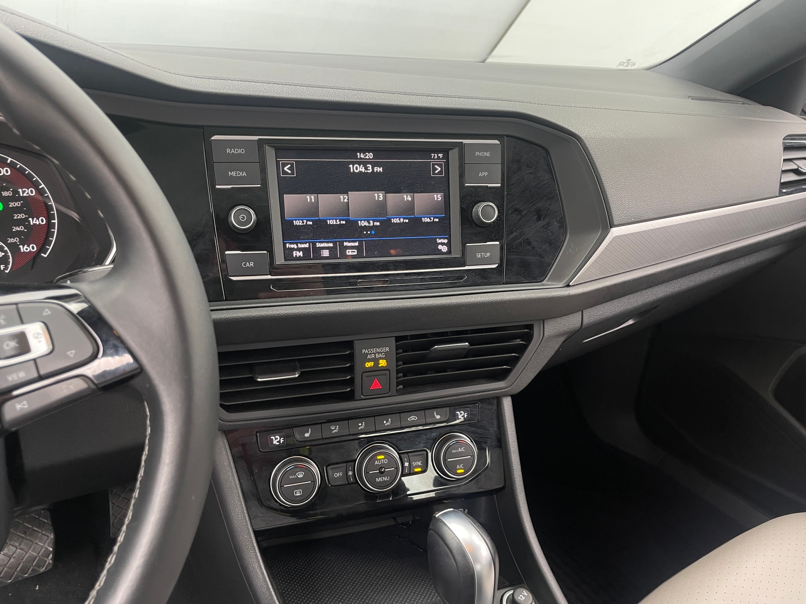 Thumbnail: 2019 Volkswagen Jetta - 3