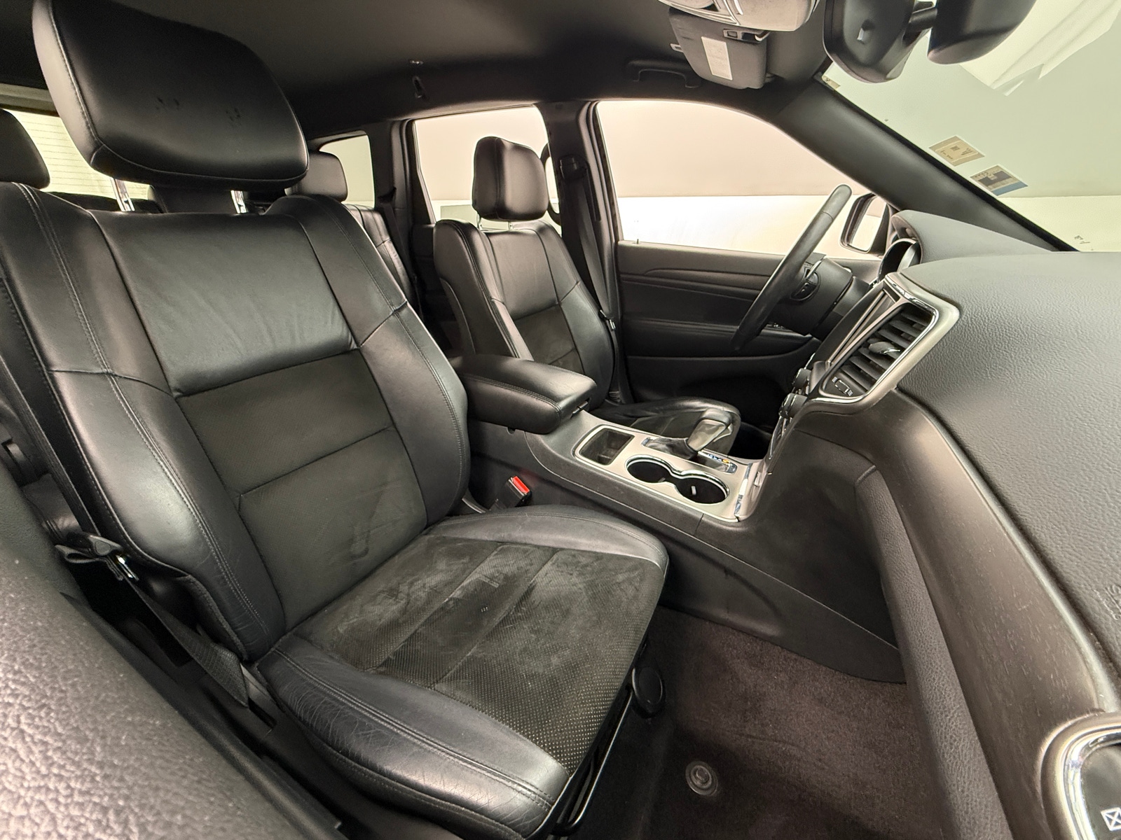 Thumbnail: 2017 Jeep Grand Cherokee - 2