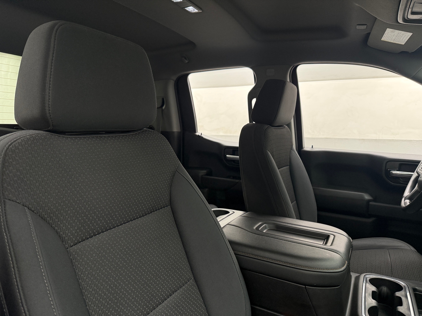 Thumbnail: 2019 Chevrolet Silverado 1500 - 2