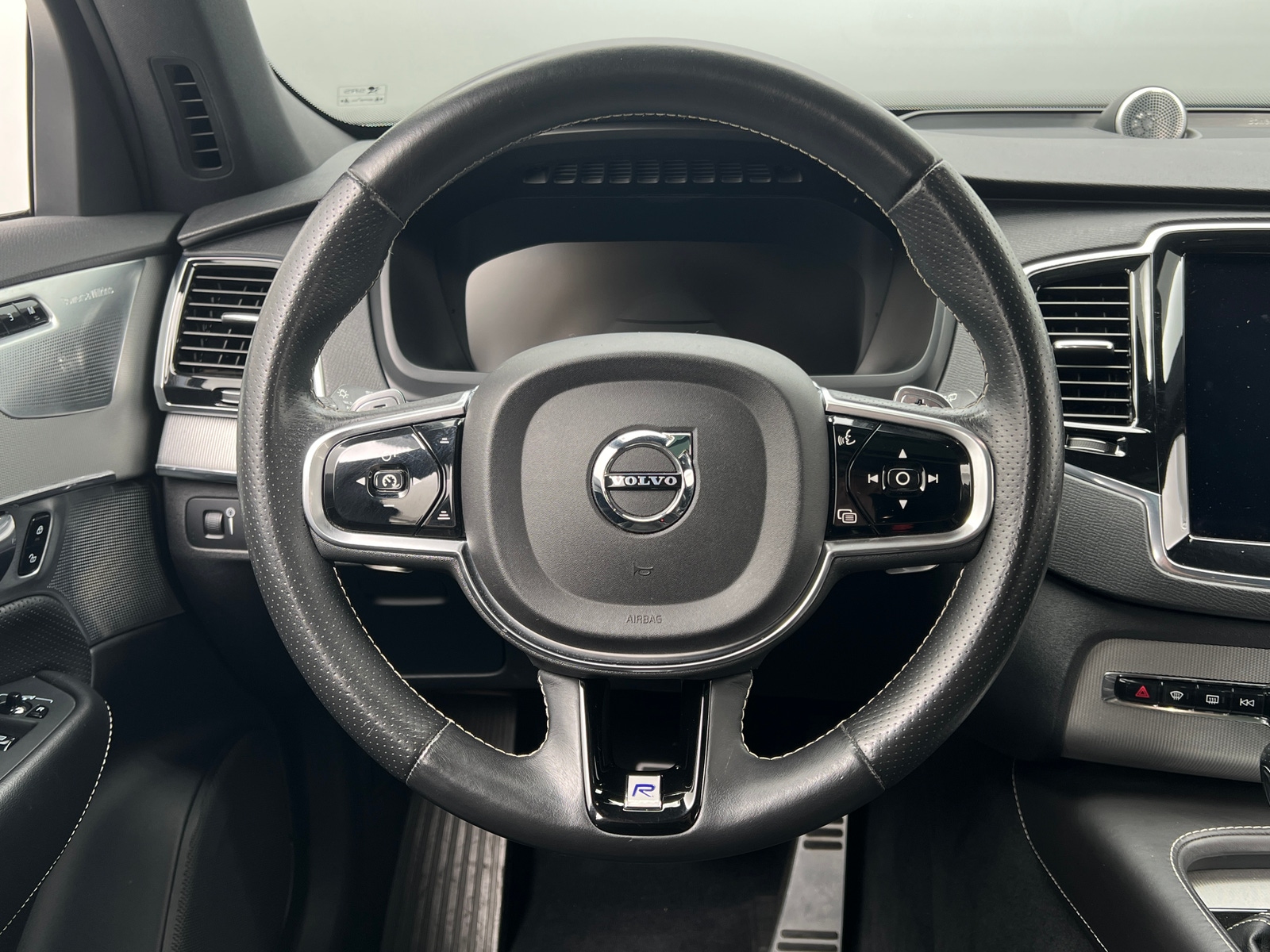 Thumbnail: 2017 Volvo XC90 - 4