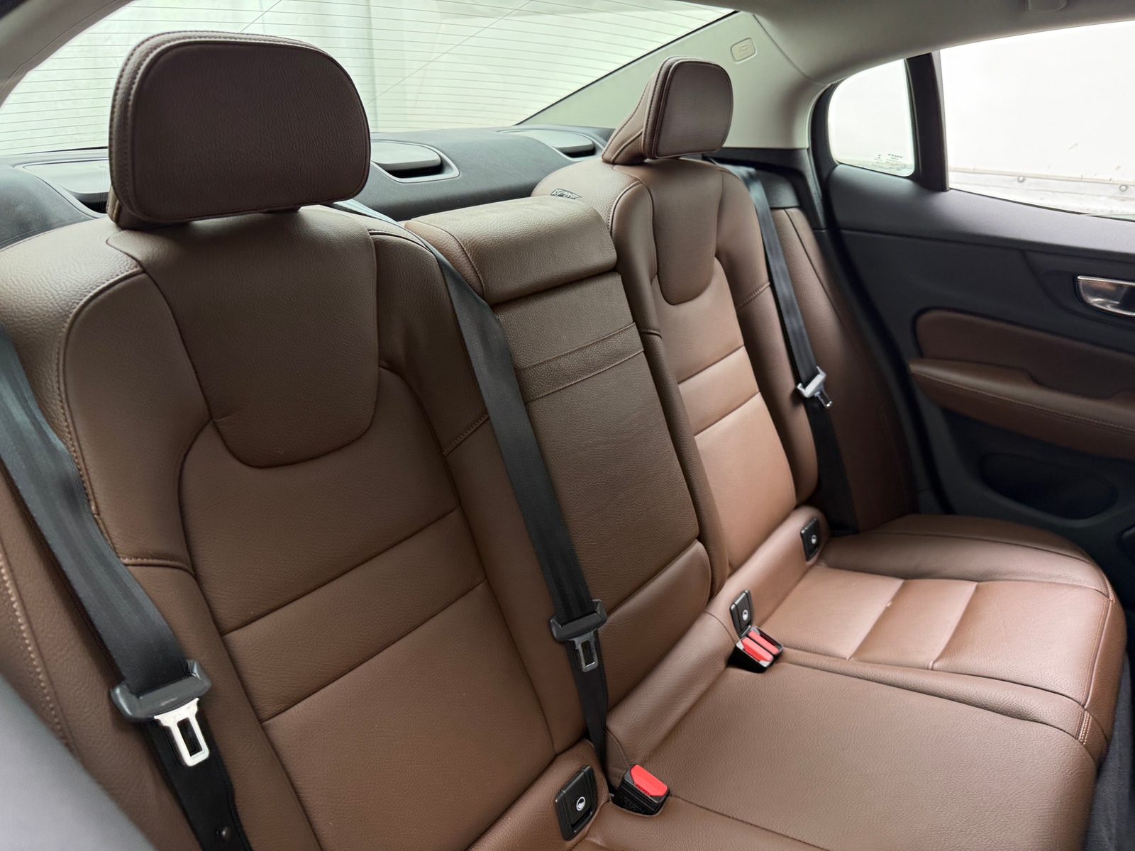 Thumbnail: 2020 Volvo S60 - 5