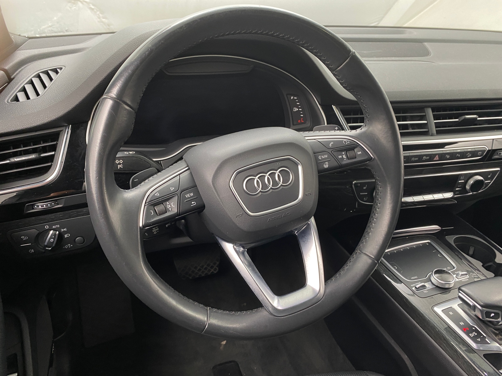 Thumbnail: 2019 Audi Q7 - 4