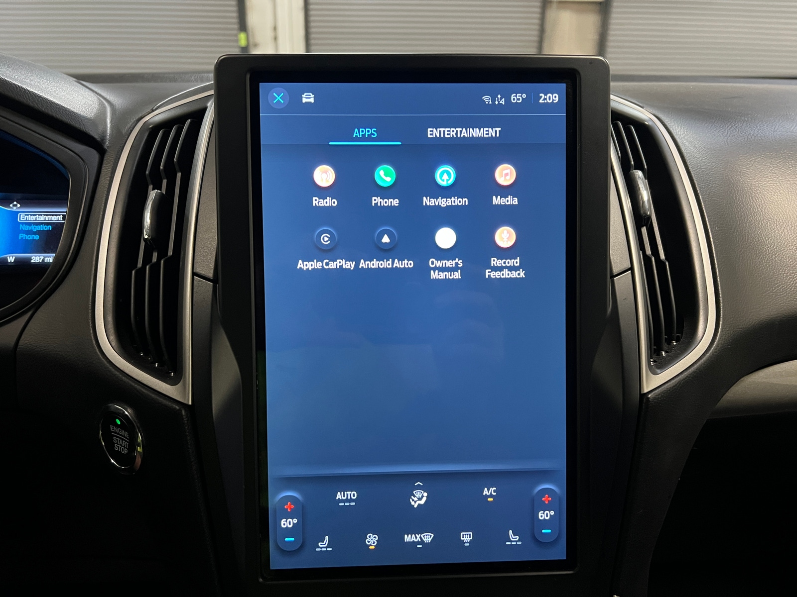 Thumbnail: 2023 Ford Edge - 3