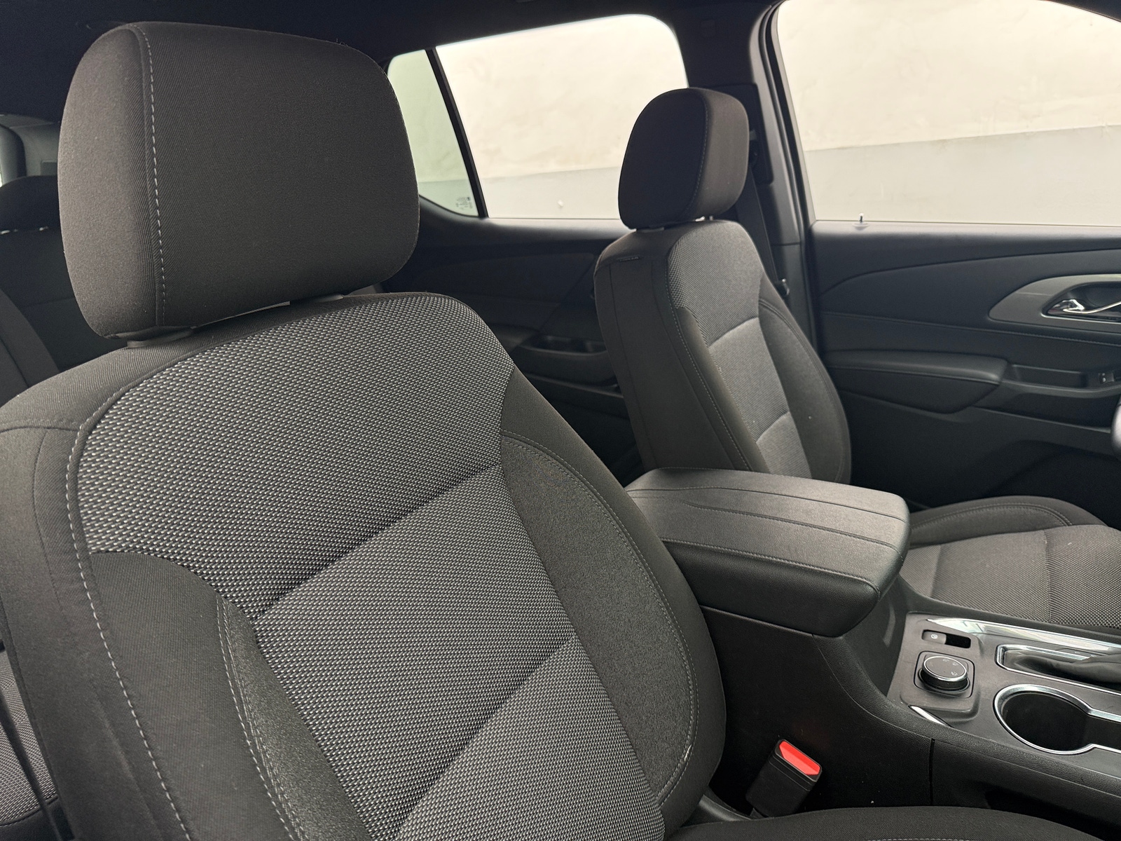 Thumbnail: 2023 Chevrolet Traverse - 2