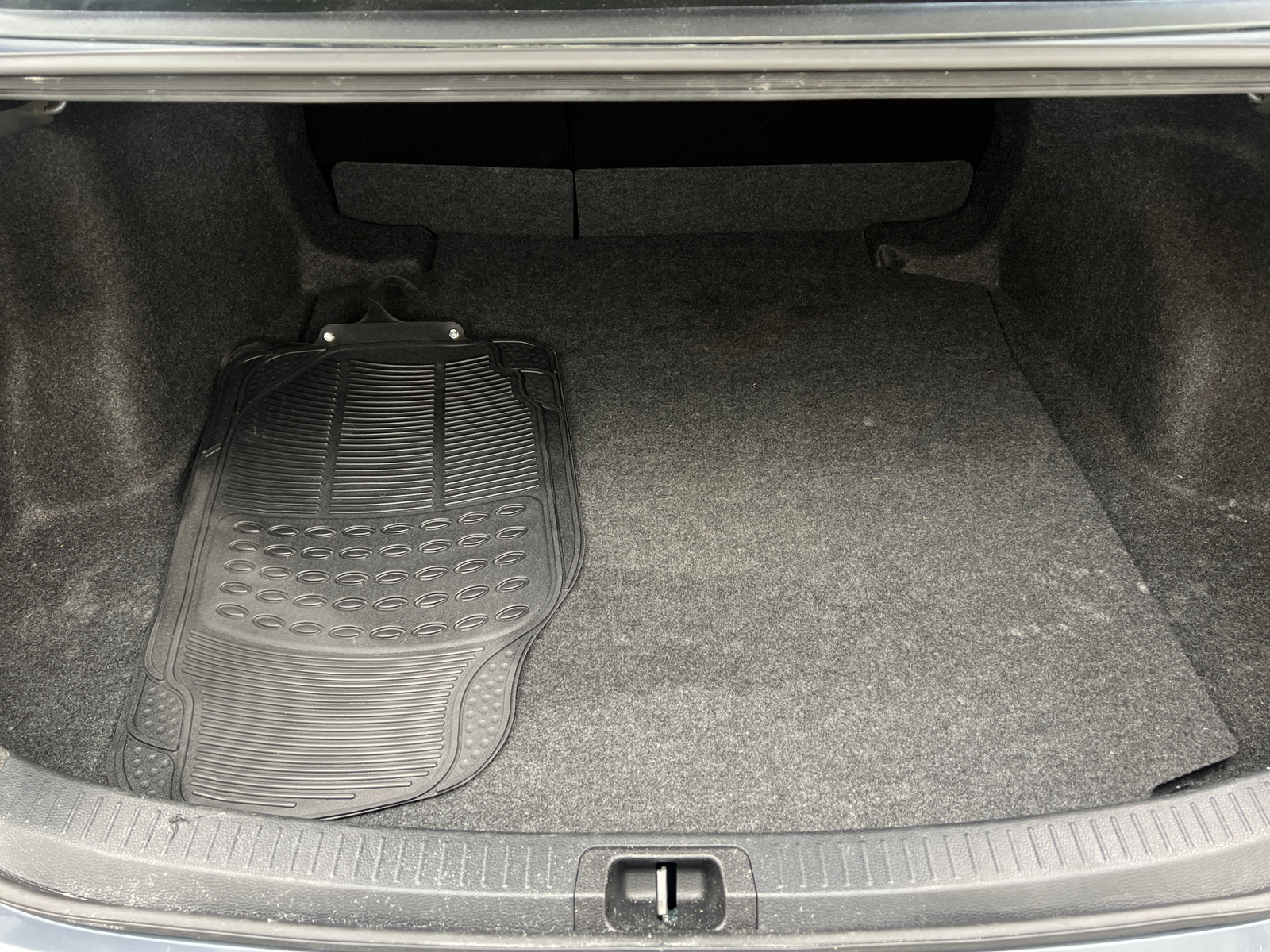 Thumbnail: 2025 Toyota Corolla - 7