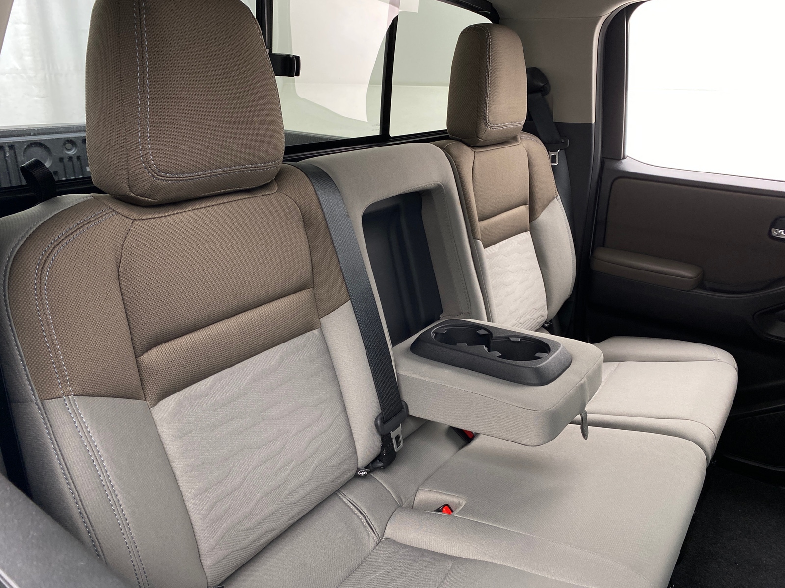 Thumbnail: 2022 Nissan Frontier - 6