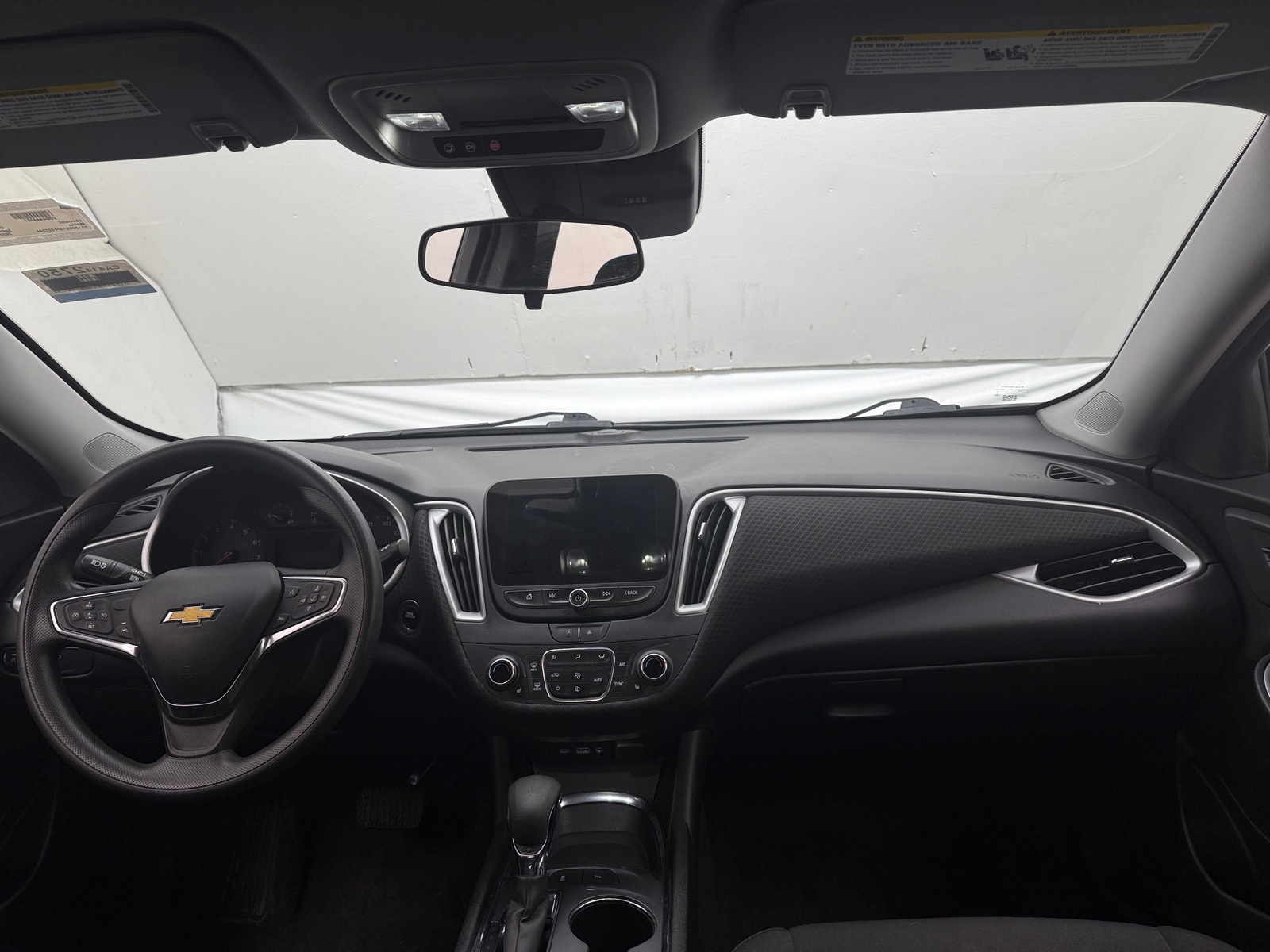 Thumbnail: 2023 Chevrolet Malibu - 3