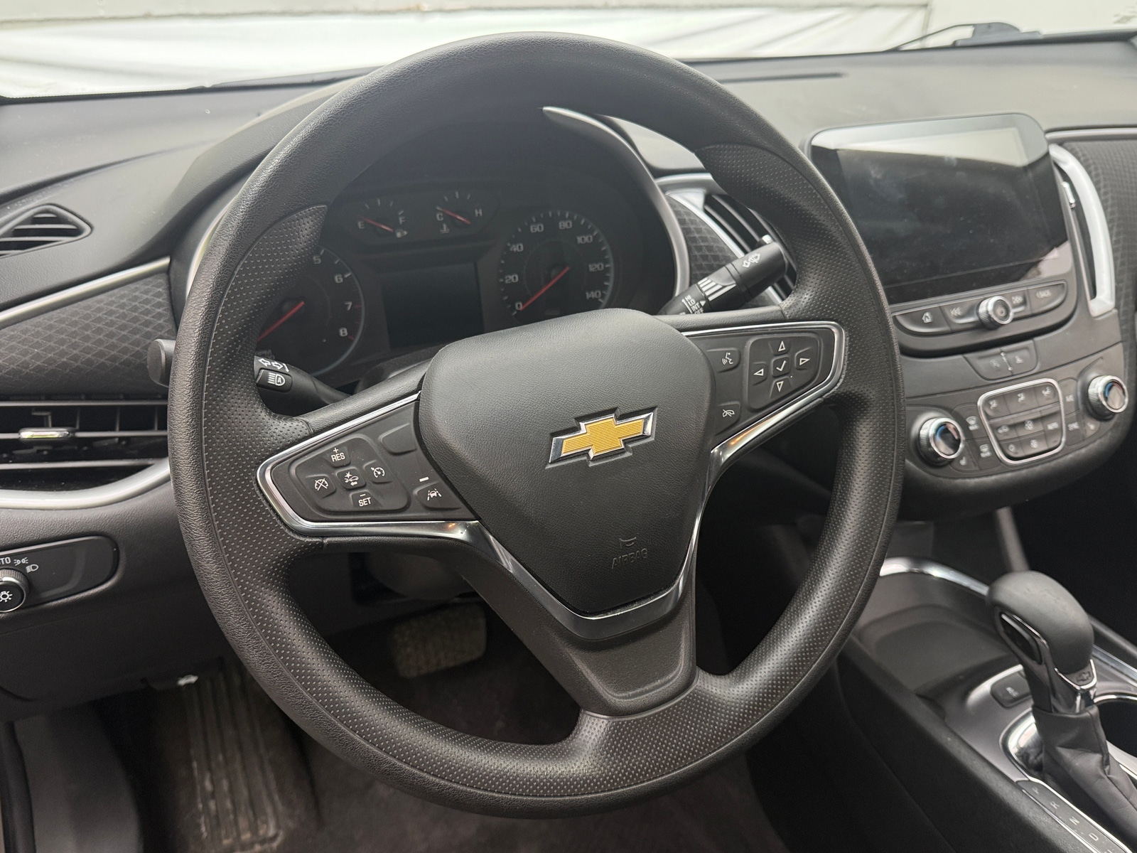 Thumbnail: 2023 Chevrolet Malibu - 5