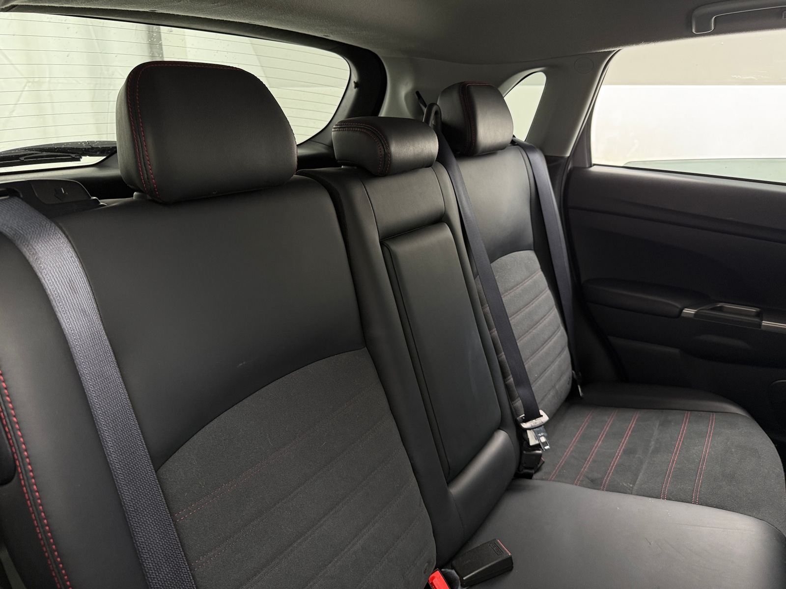 Thumbnail: 2024 Mitsubishi Outlander Sport - 5