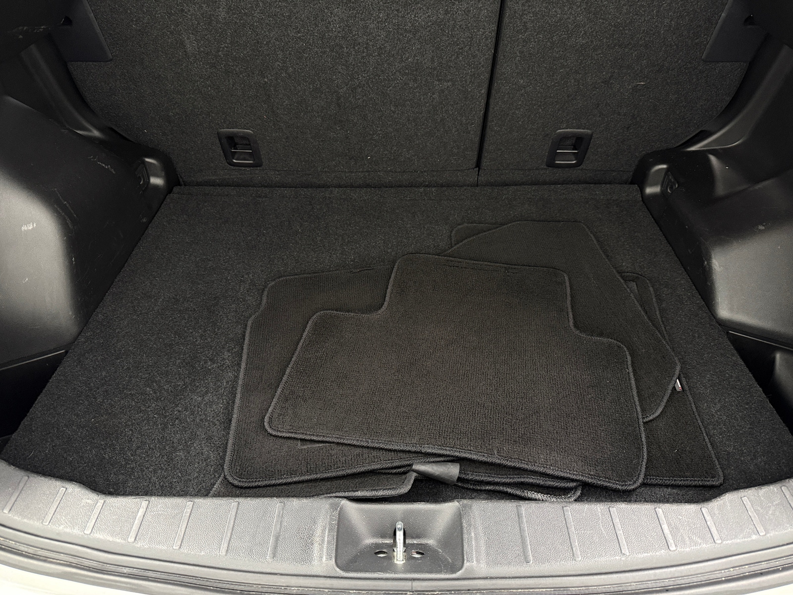 Thumbnail: 2024 Mitsubishi Outlander Sport - 6