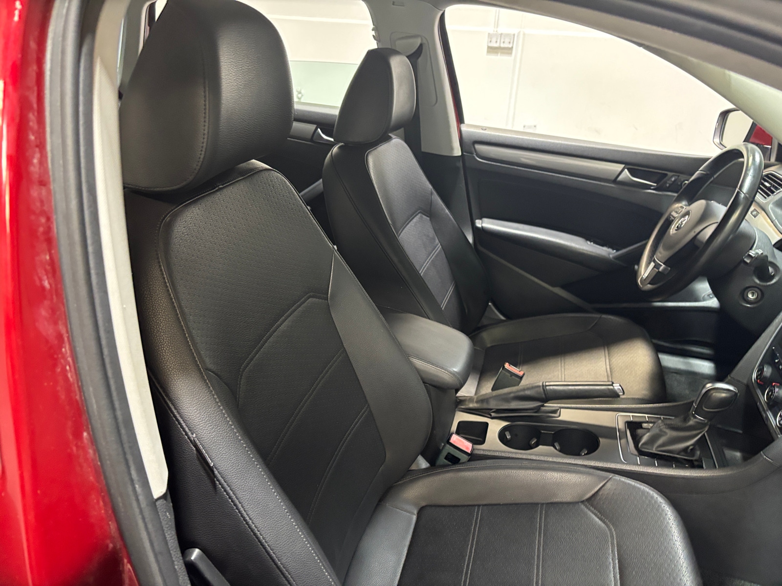 Thumbnail: 2015 Volkswagen Passat - 2