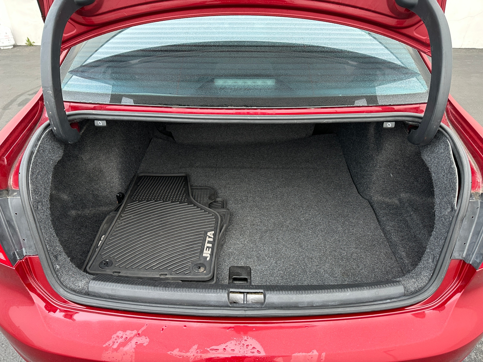 Thumbnail: 2015 Volkswagen Passat - 7