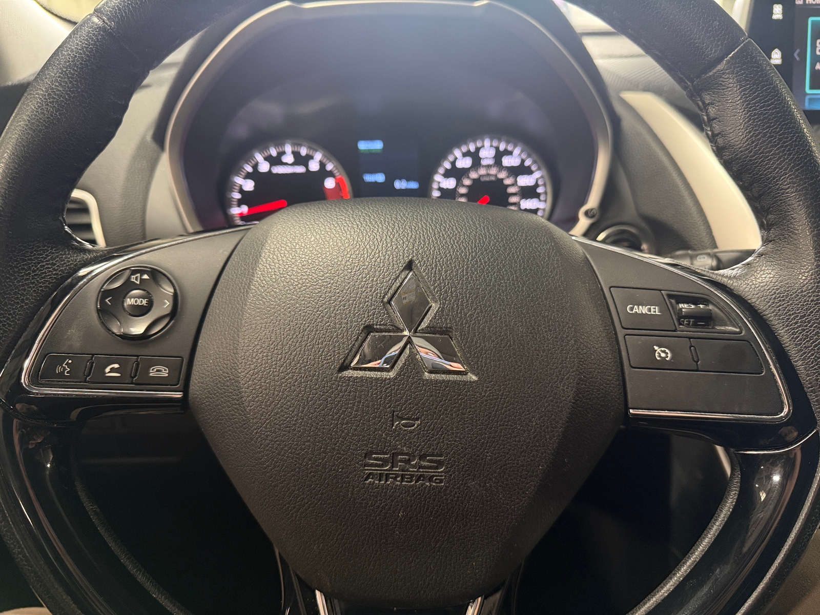 Thumbnail: 2020 Mitsubishi Eclipse Cross - 5