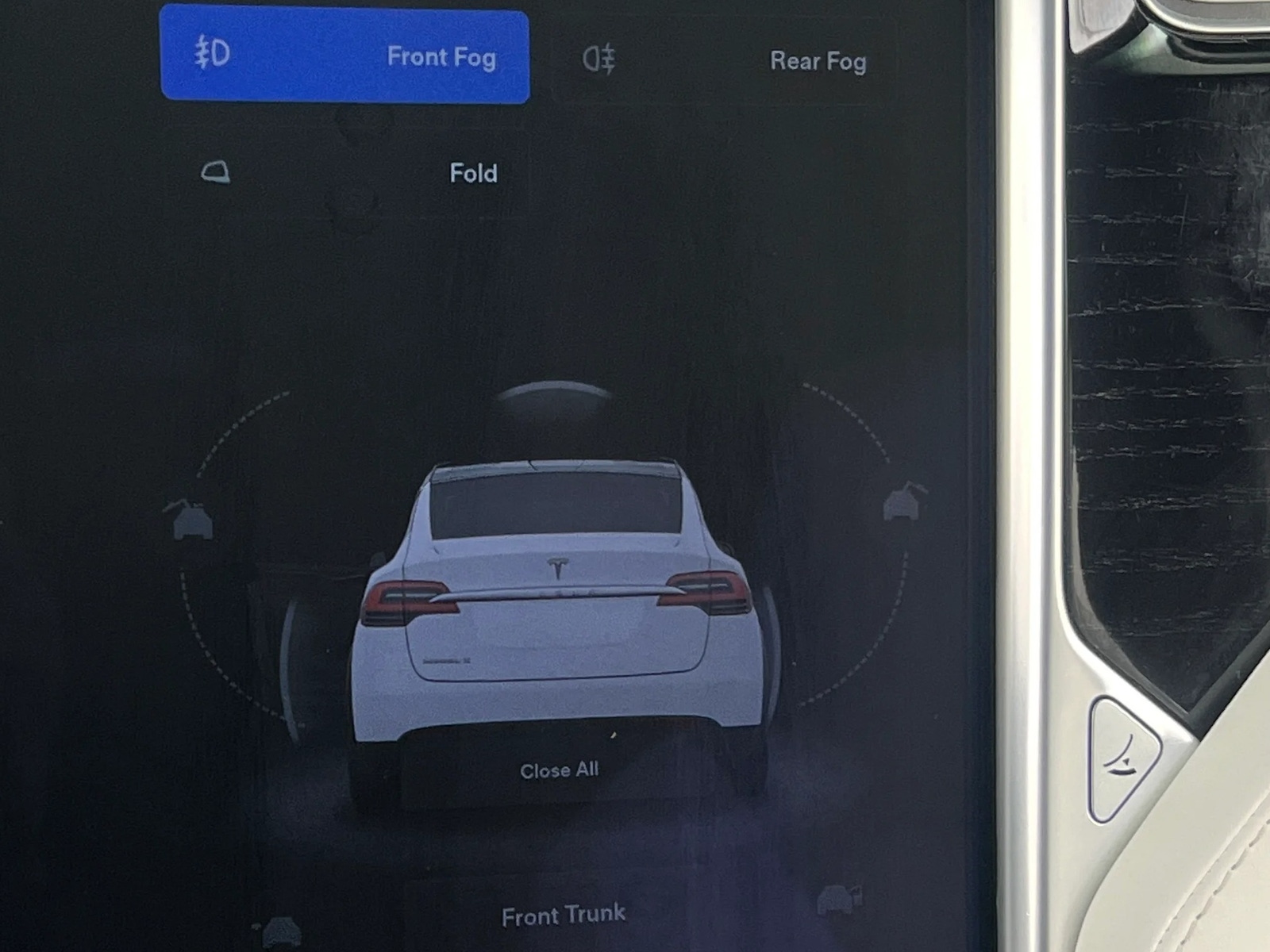 Thumbnail: 2018 Tesla Model X - 3