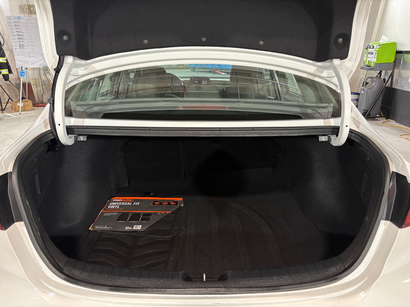 Thumbnail: 2024 Kia Forte - 7