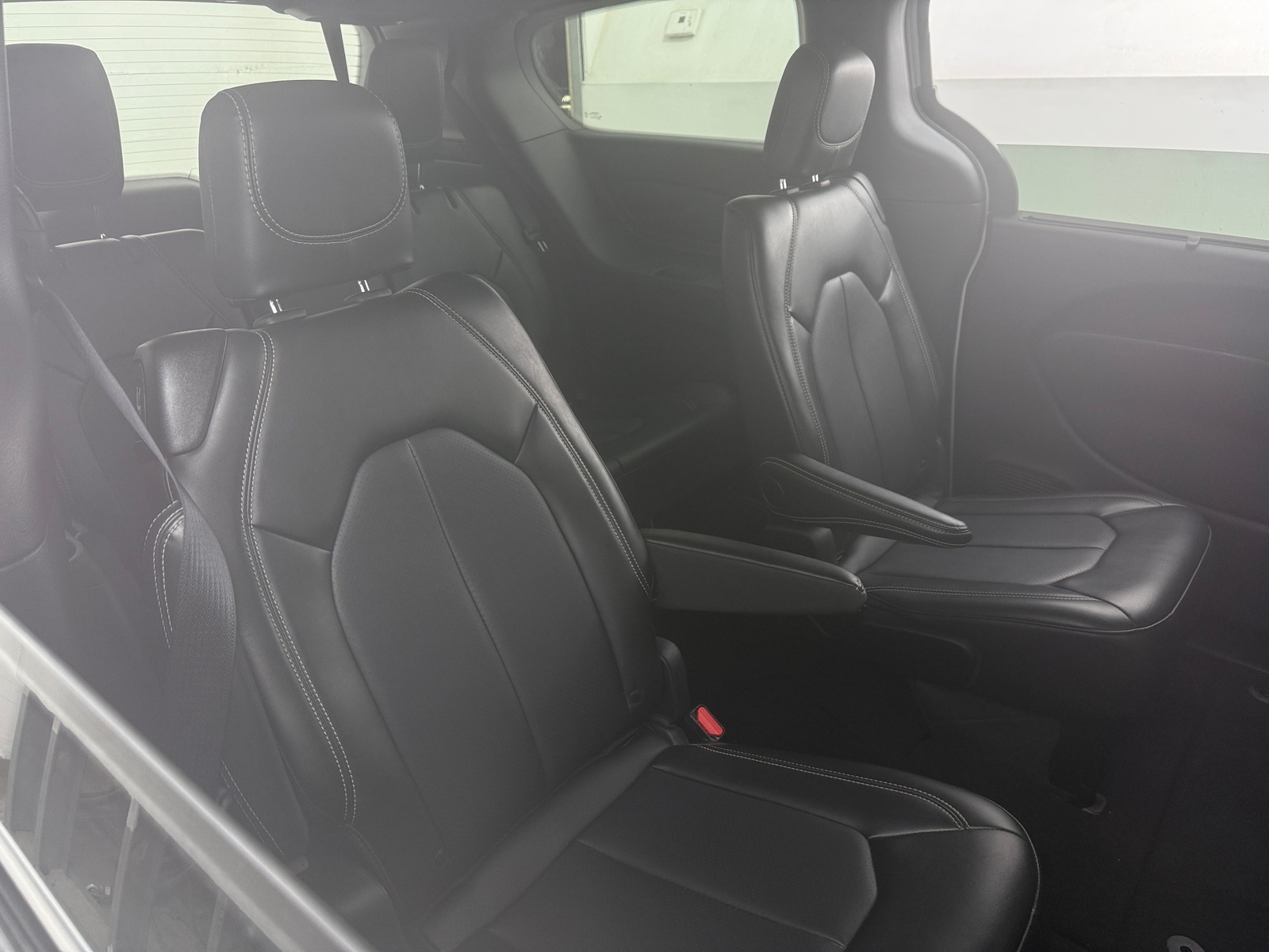 Thumbnail: 2025 Chrysler Pacifica - 5