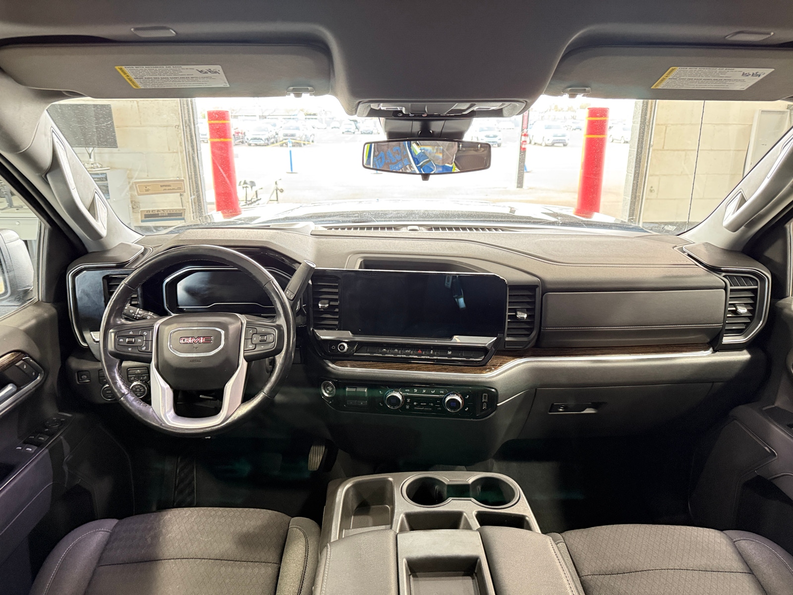 Thumbnail: 2022 GMC Sierra 1500 - 3