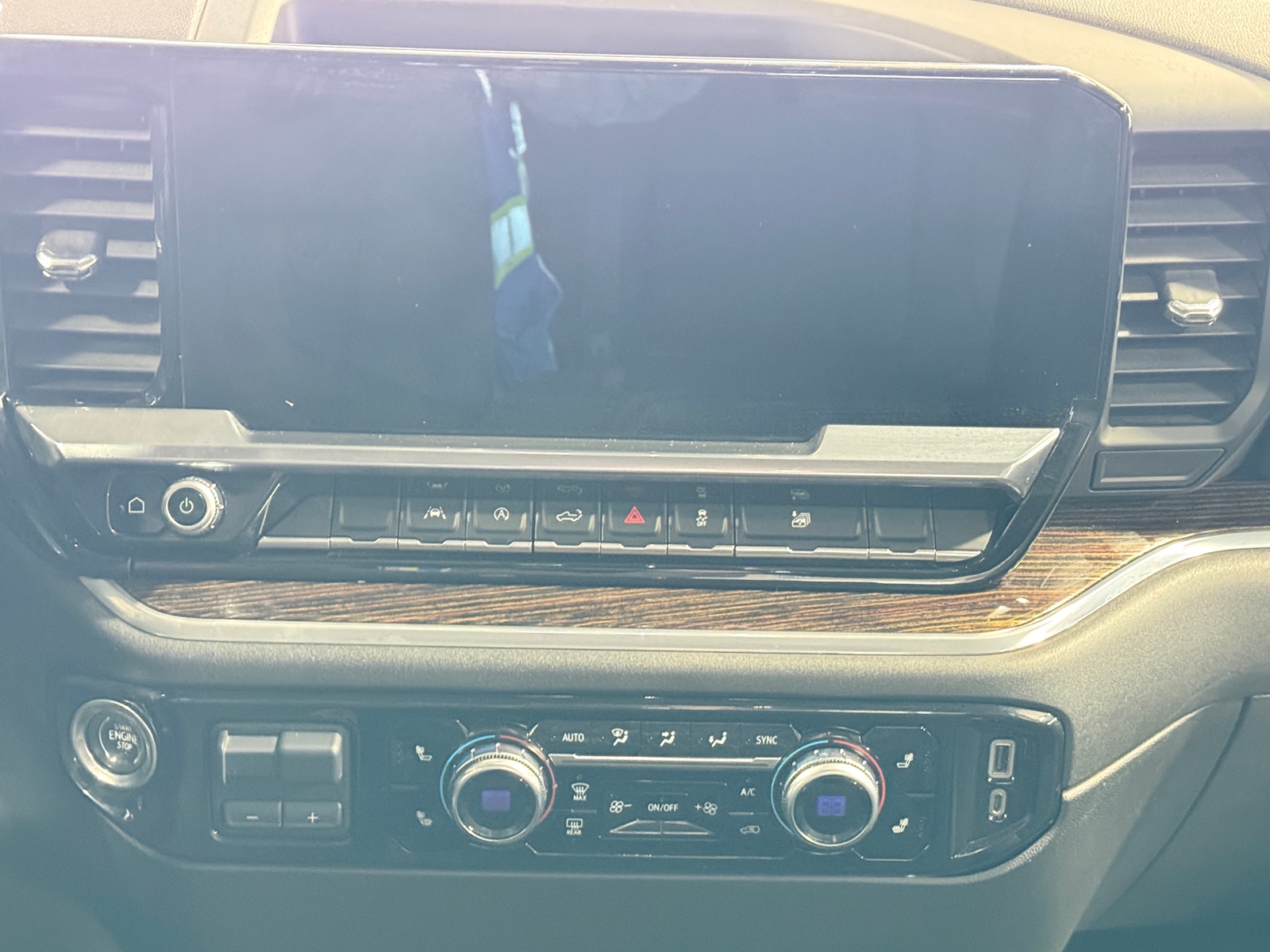 Thumbnail: 2022 GMC Sierra 1500 - 4