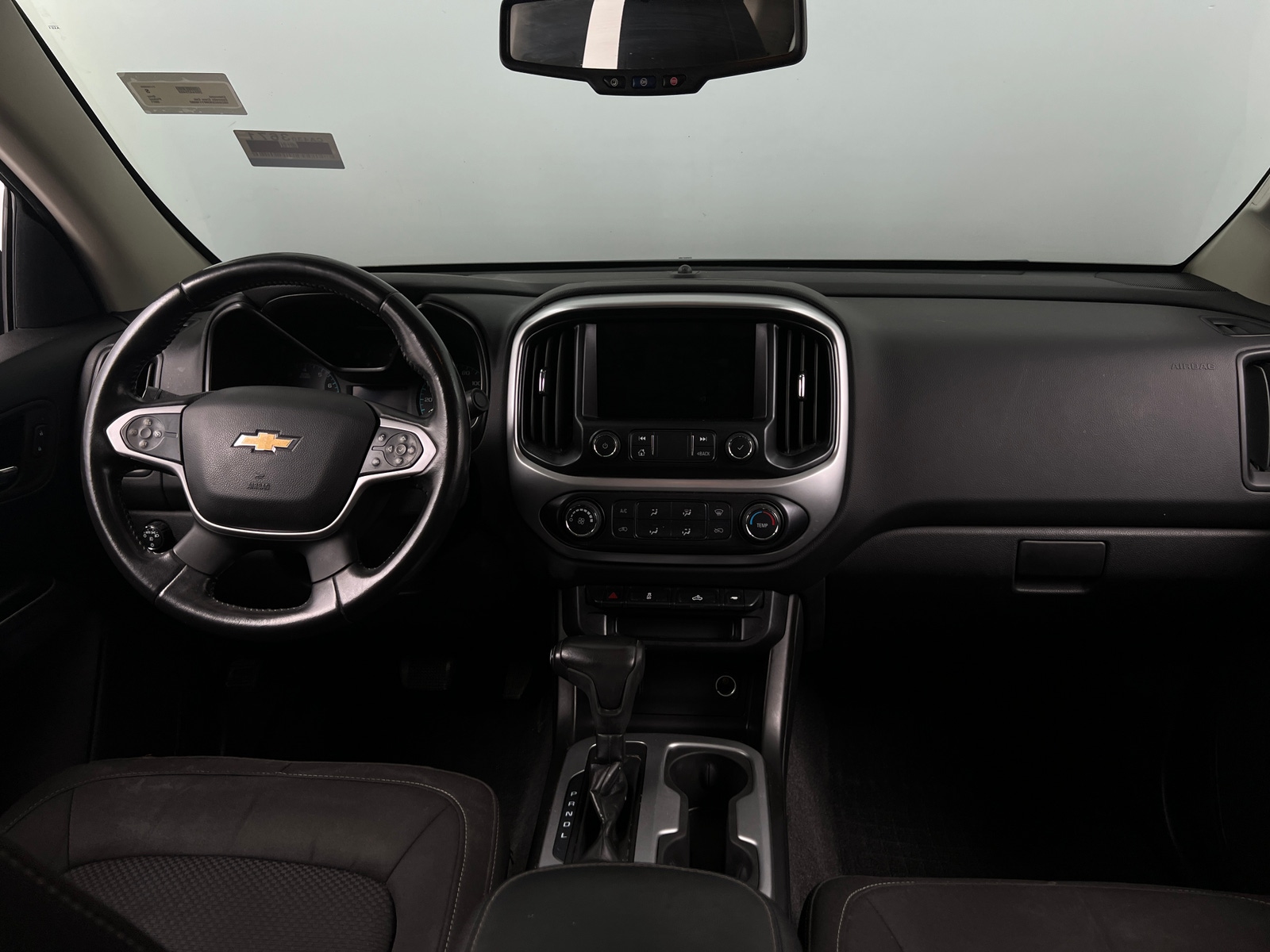 Thumbnail: 2021 Chevrolet Colorado - 3