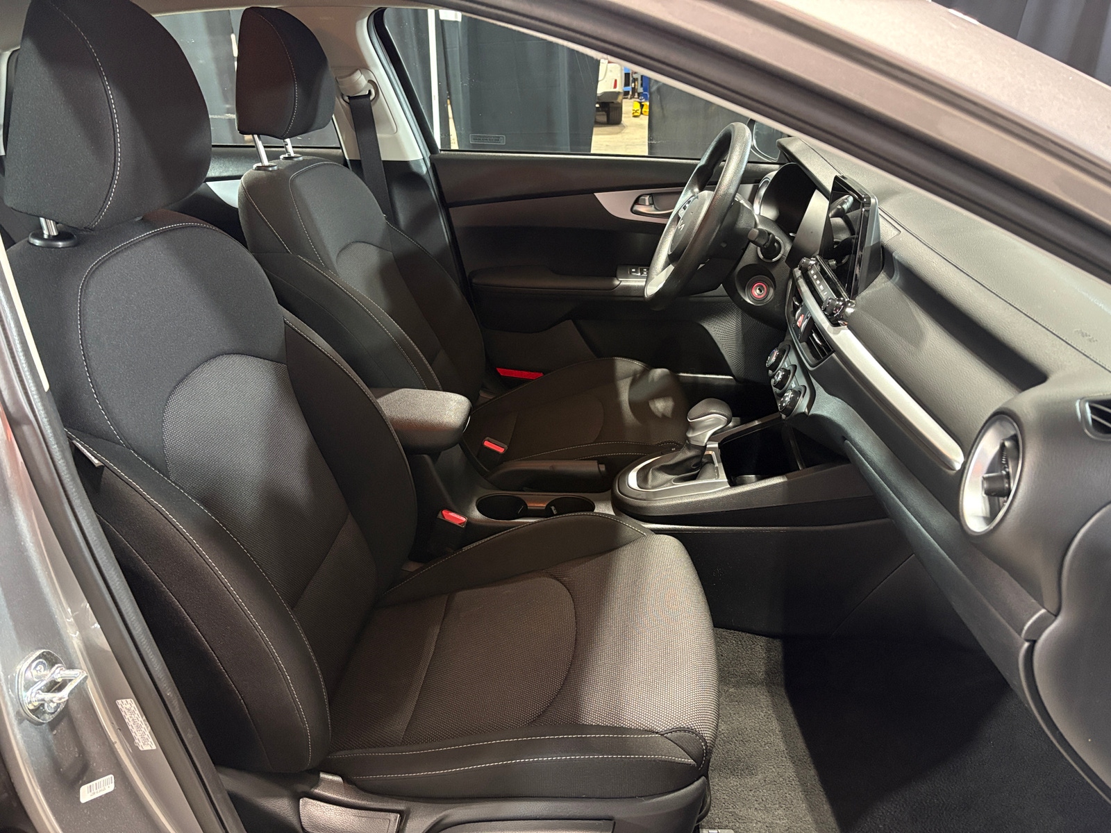 Thumbnail: 2024 Kia Forte - 2