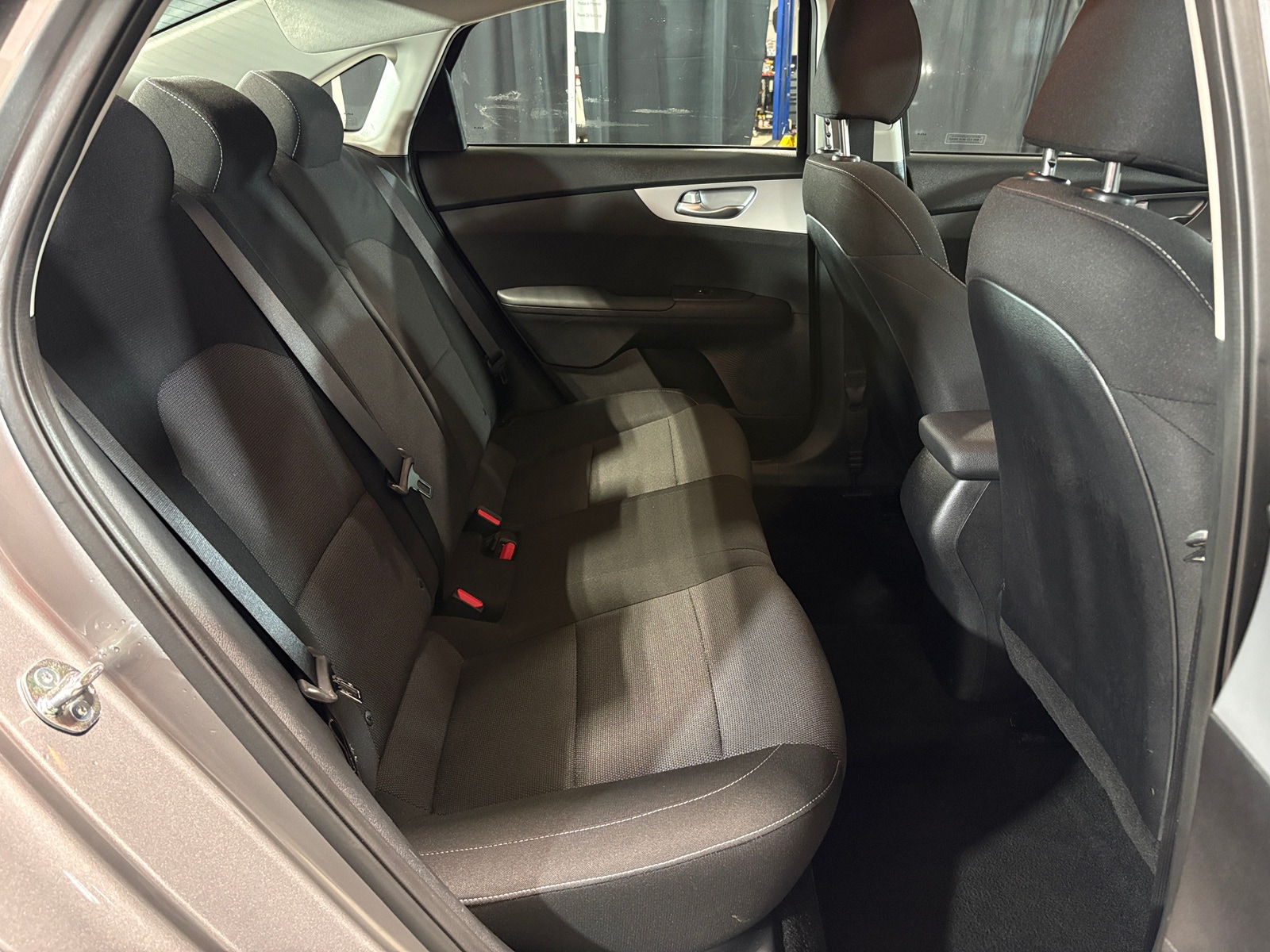 Thumbnail: 2024 Kia Forte - 6