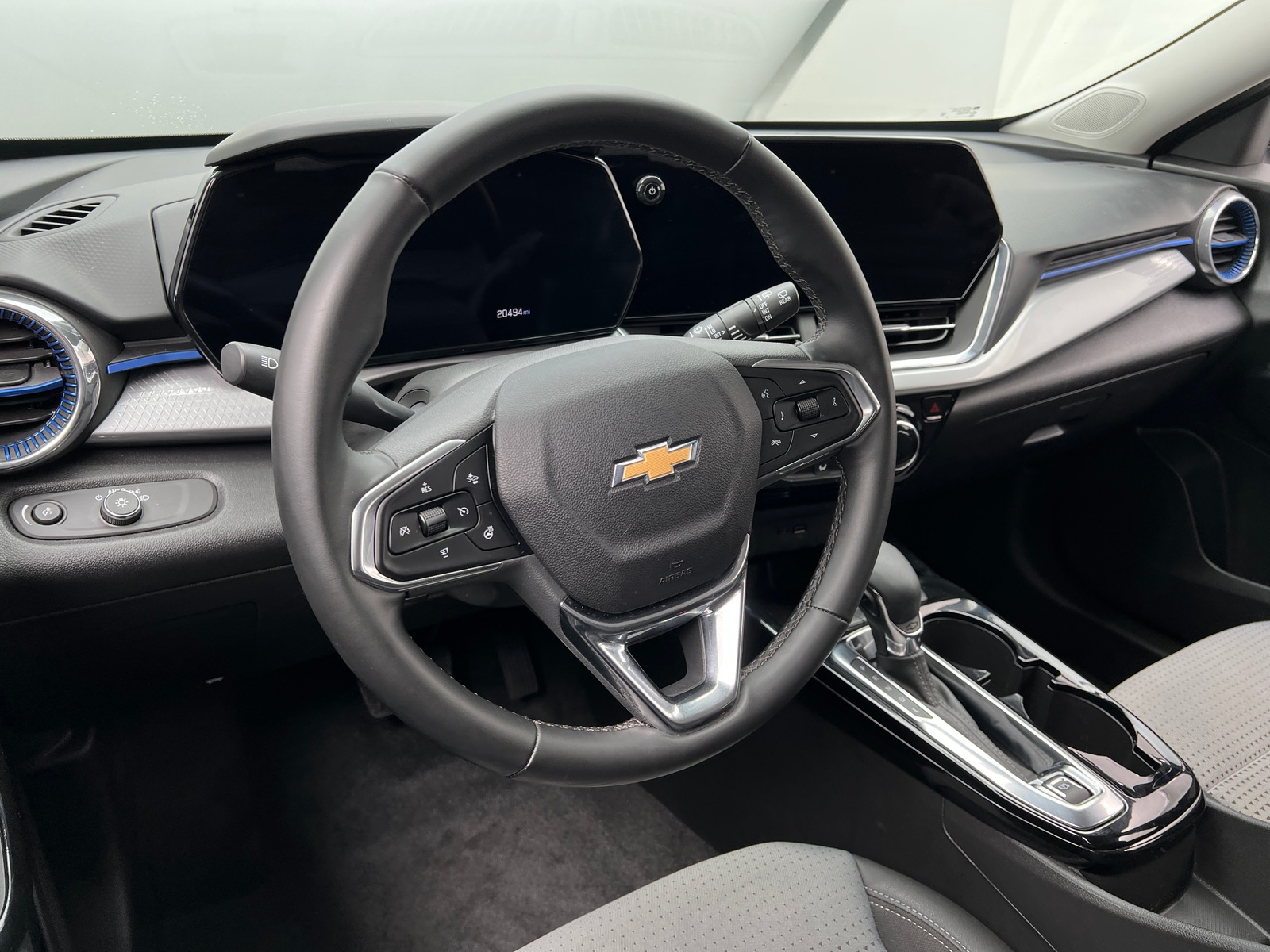 Thumbnail: 2025 Chevrolet Trax - 5