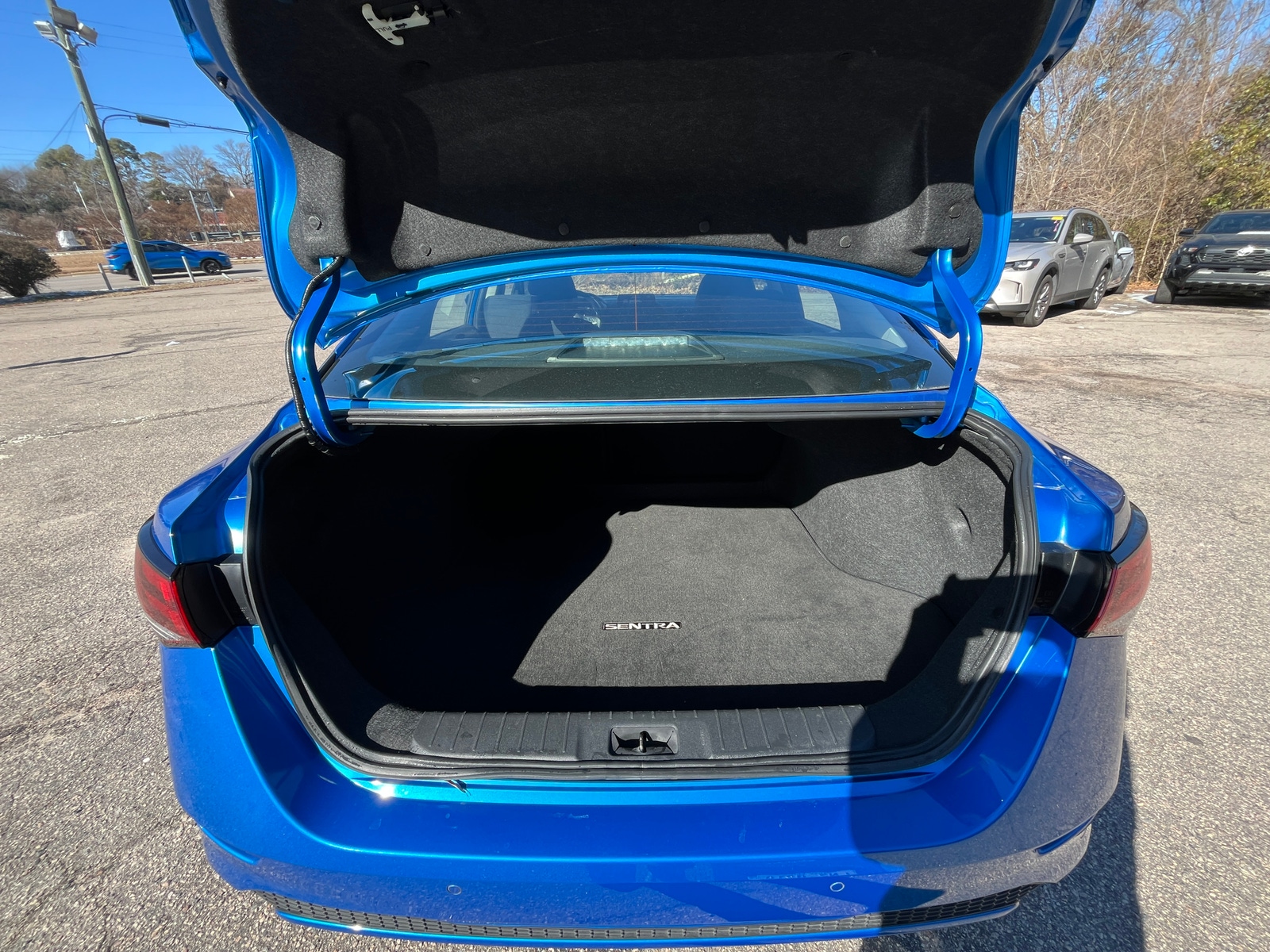 Thumbnail: 2025 Nissan Sentra - 5