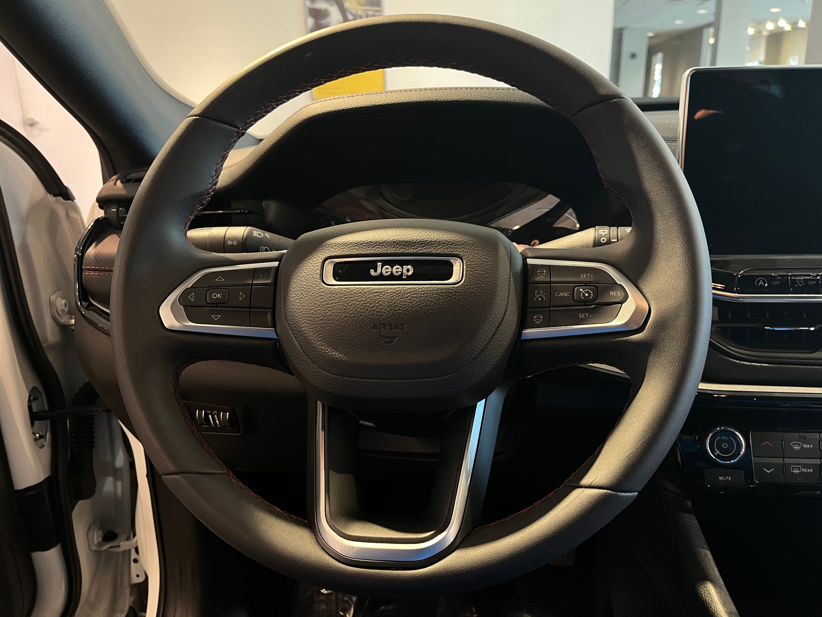 Thumbnail: 2025 Jeep Compass - 5