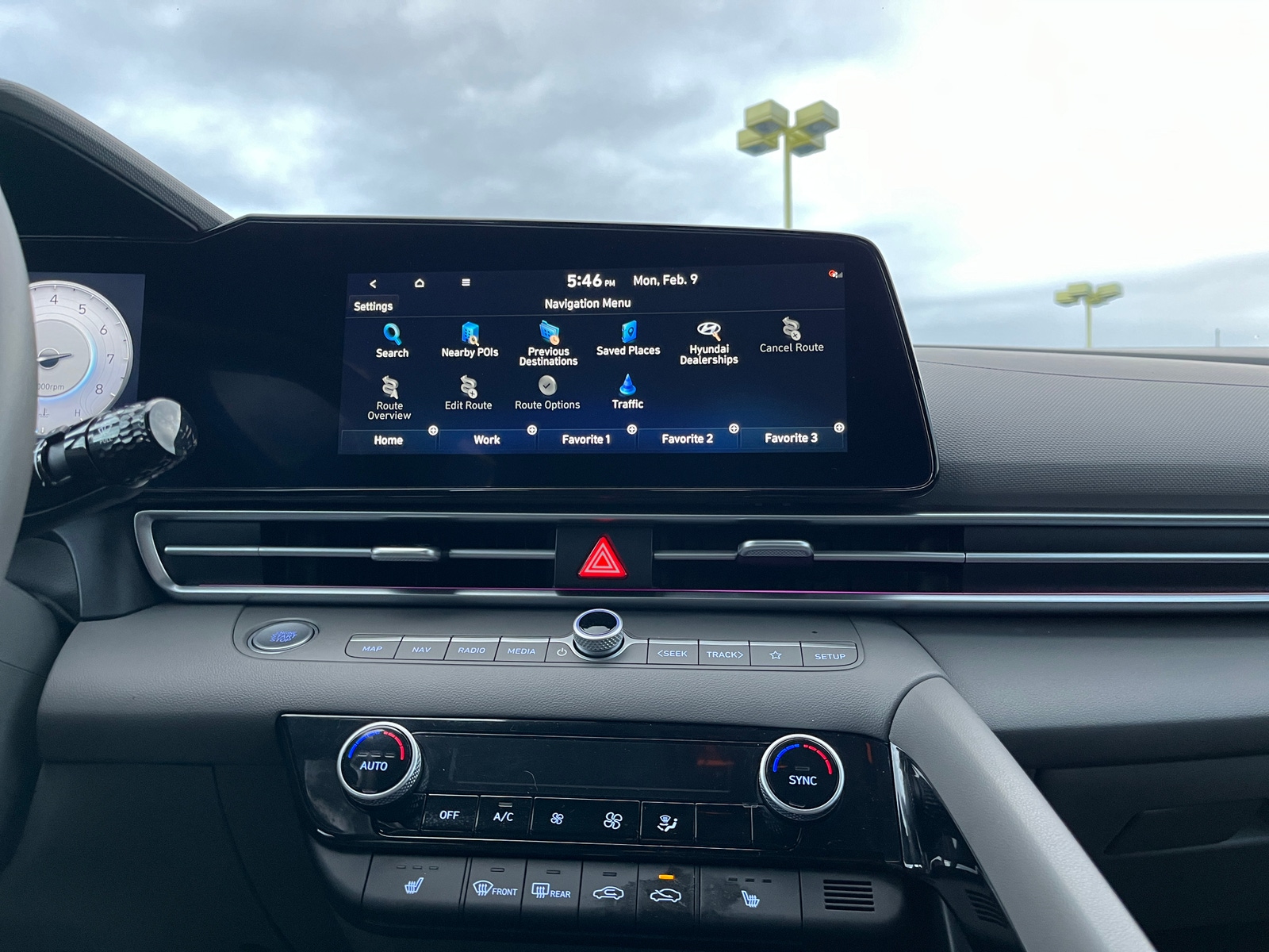 Thumbnail: 2025 Hyundai Elantra - 4