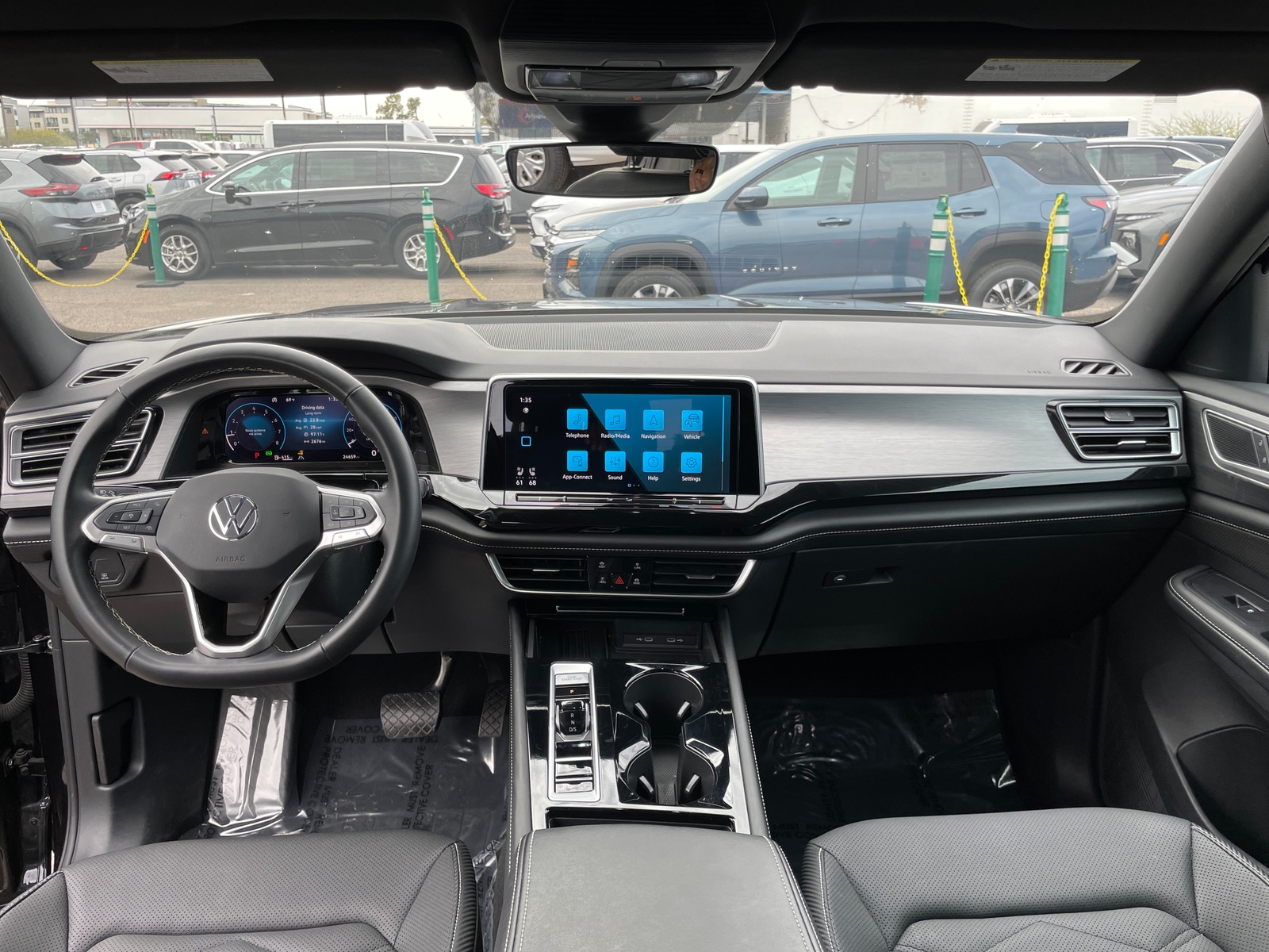 Thumbnail: 2025 Volkswagen Atlas - 3