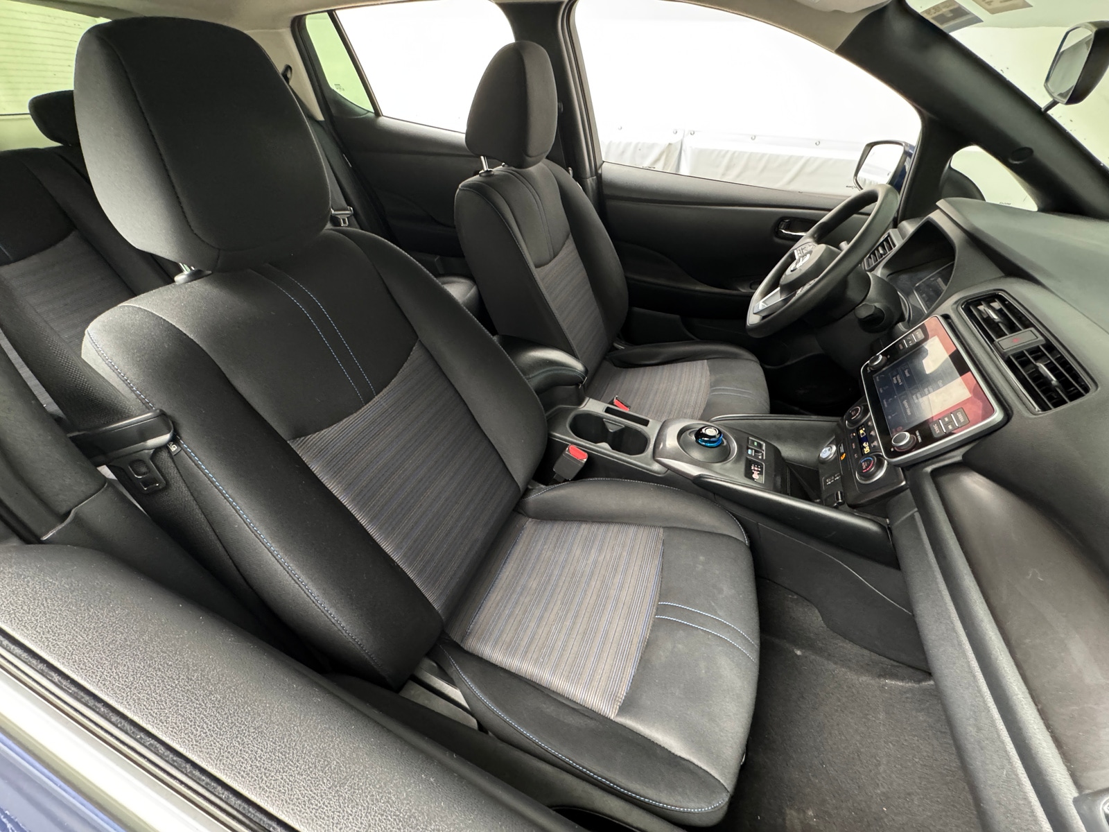 Thumbnail: 2021 Nissan Leaf - 2