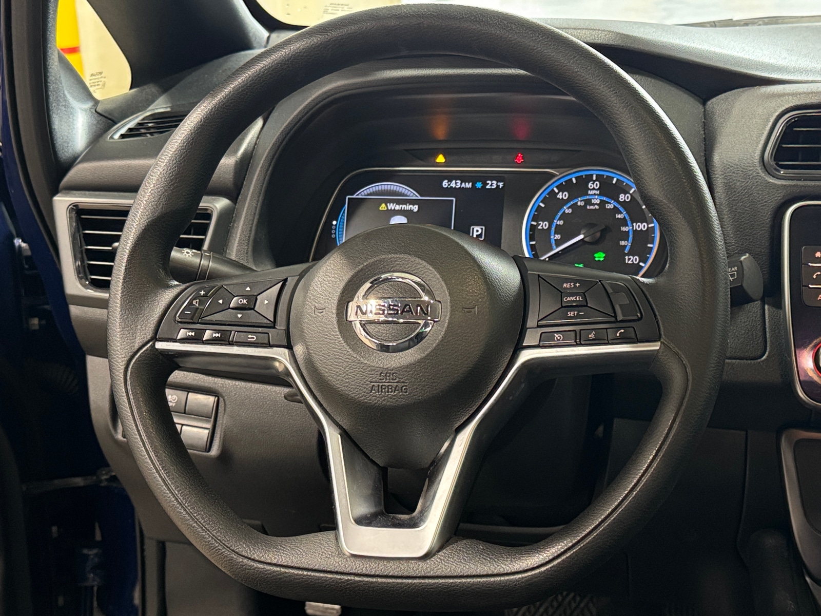 Thumbnail: 2021 Nissan Leaf - 5