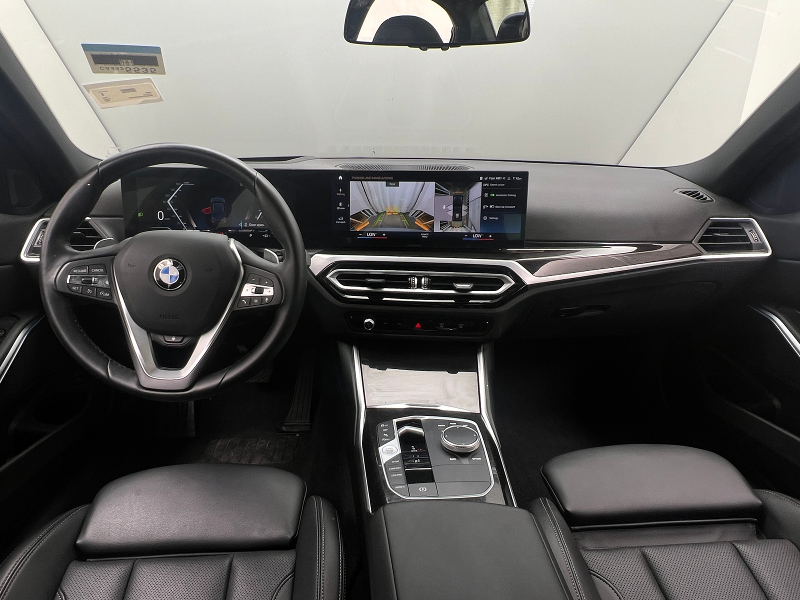 Thumbnail: 2023 BMW 3 Series - 2