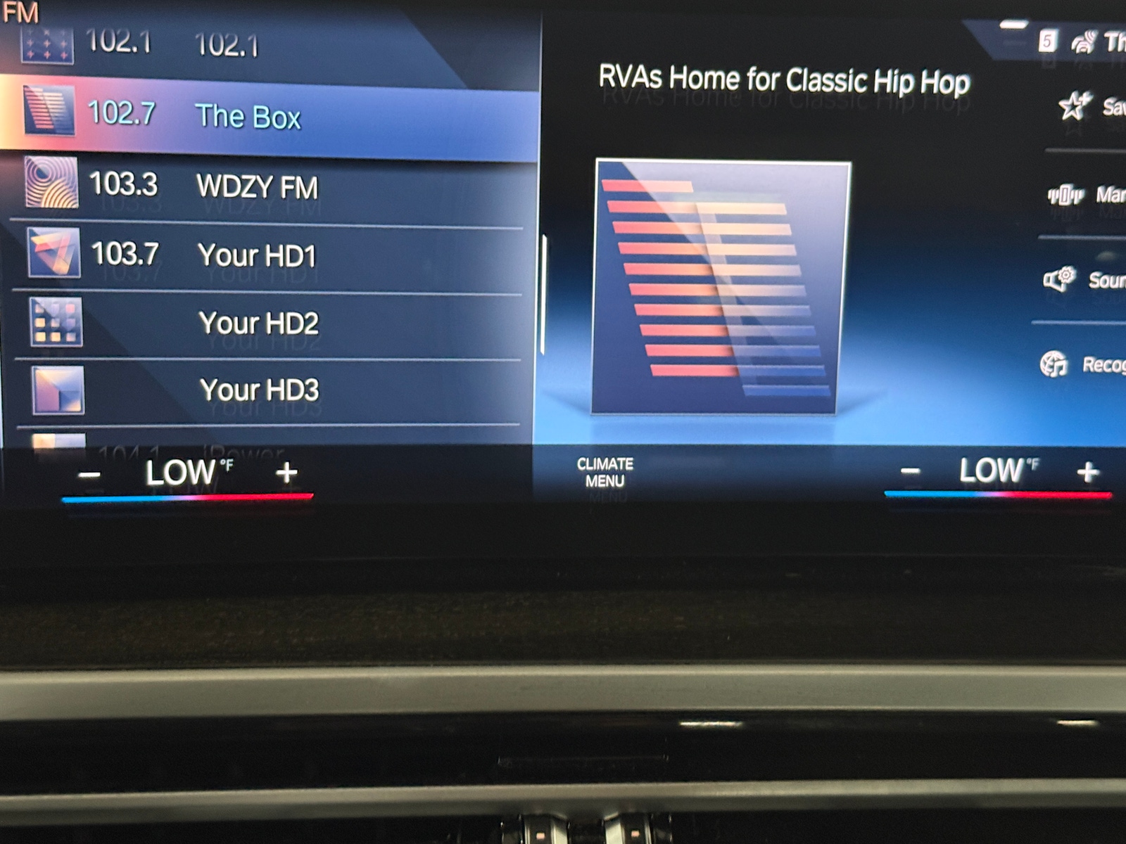 Thumbnail: 2023 BMW 3 Series - 3