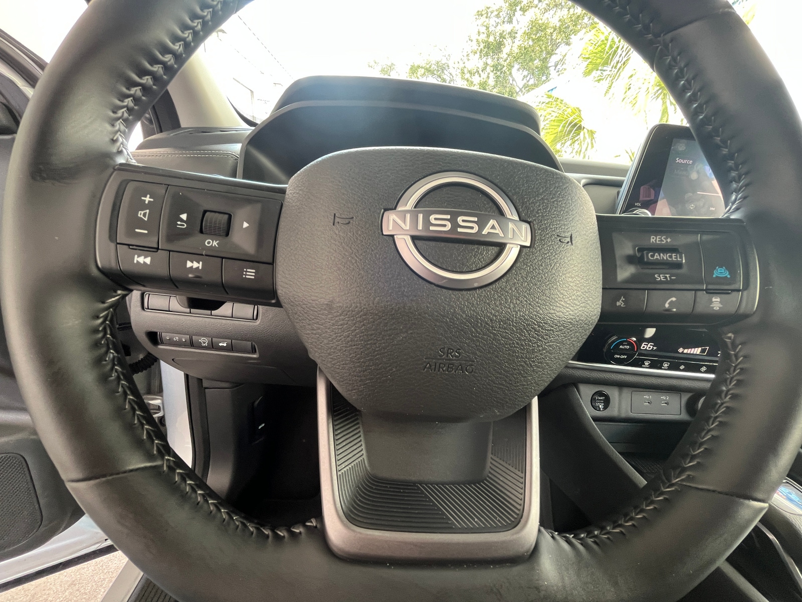 Thumbnail: 2025 Nissan Rogue - 5