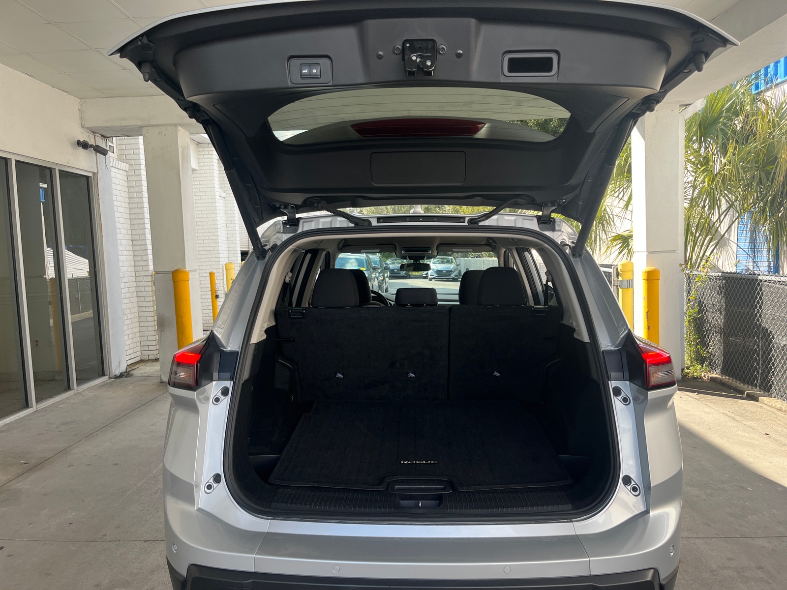 Thumbnail: 2025 Nissan Rogue - 6