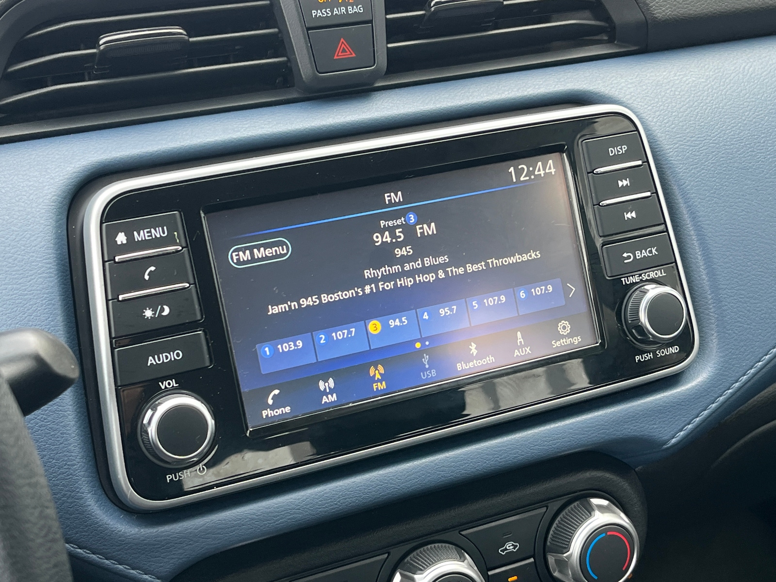 Thumbnail: 2025 Nissan Versa - 4