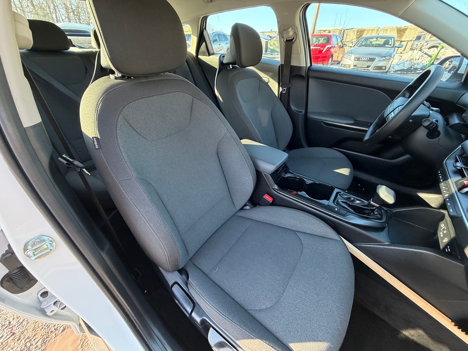 Thumbnail: 2025 Kia K4 - 2