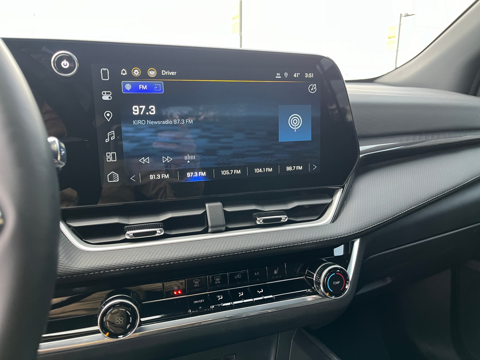 Thumbnail: 2025 Chevrolet Equinox - 4