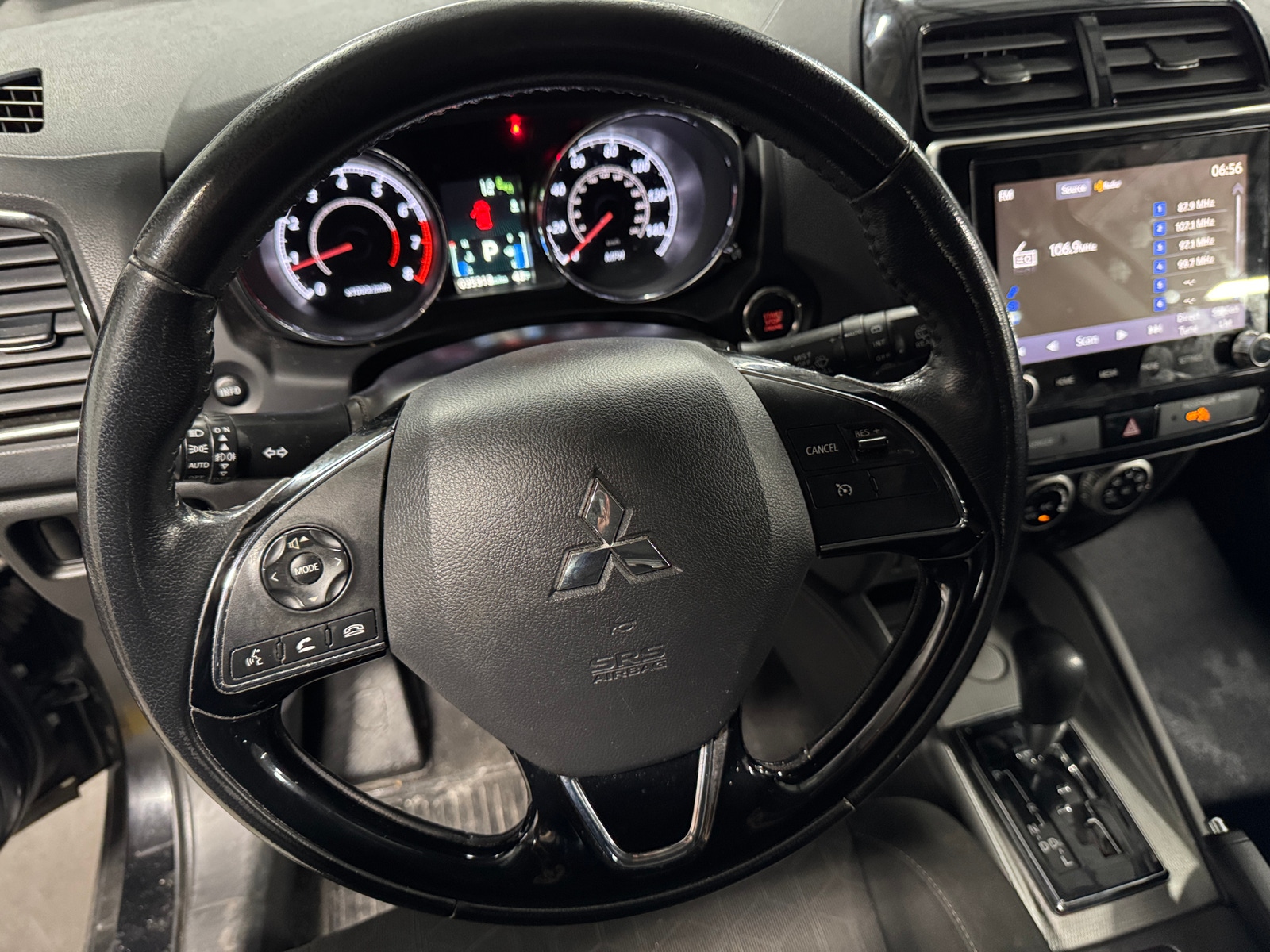 Thumbnail: 2020 Mitsubishi Outlander Sport - 5