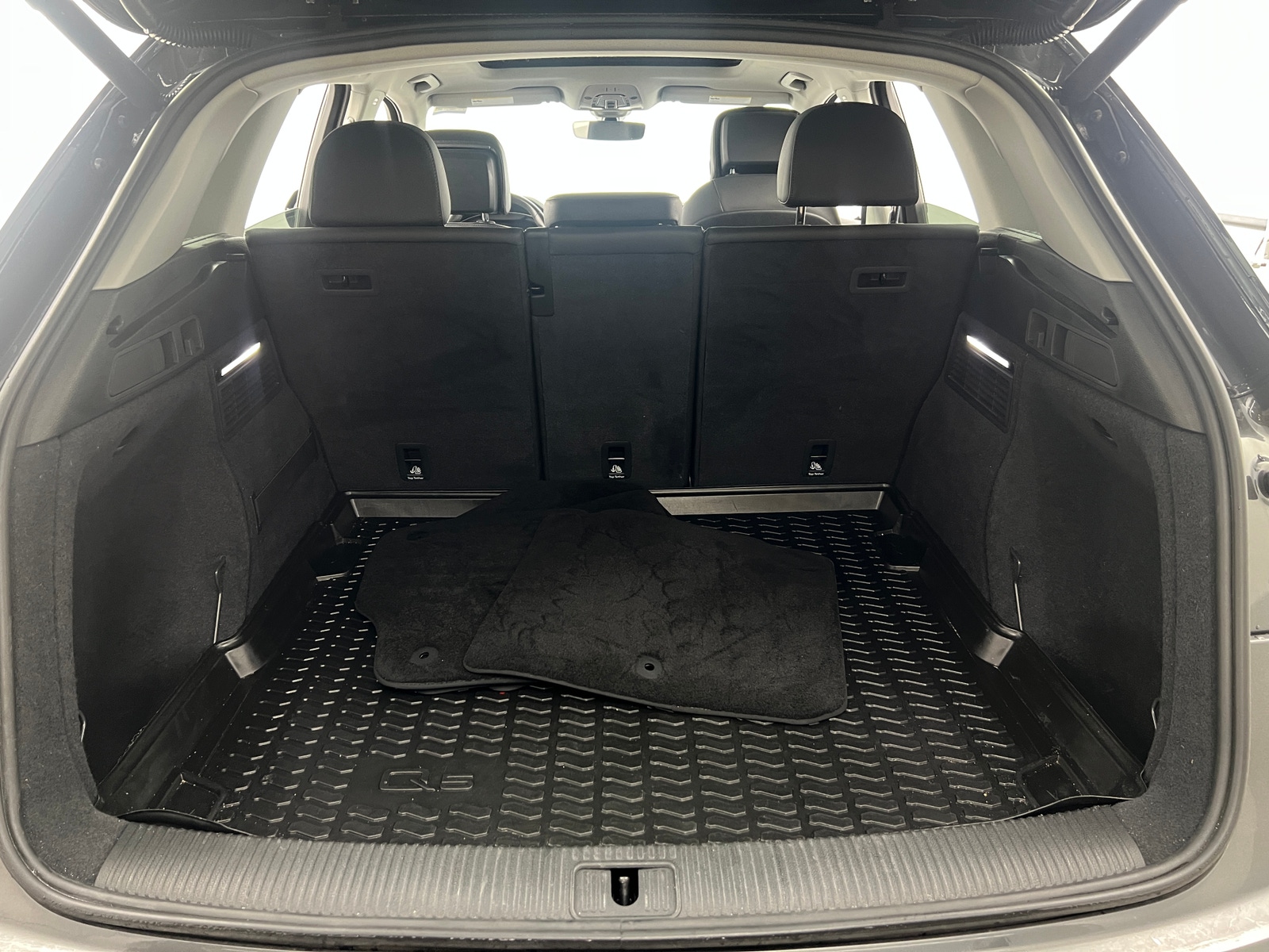 Thumbnail: 2020 Audi Q5 - 6