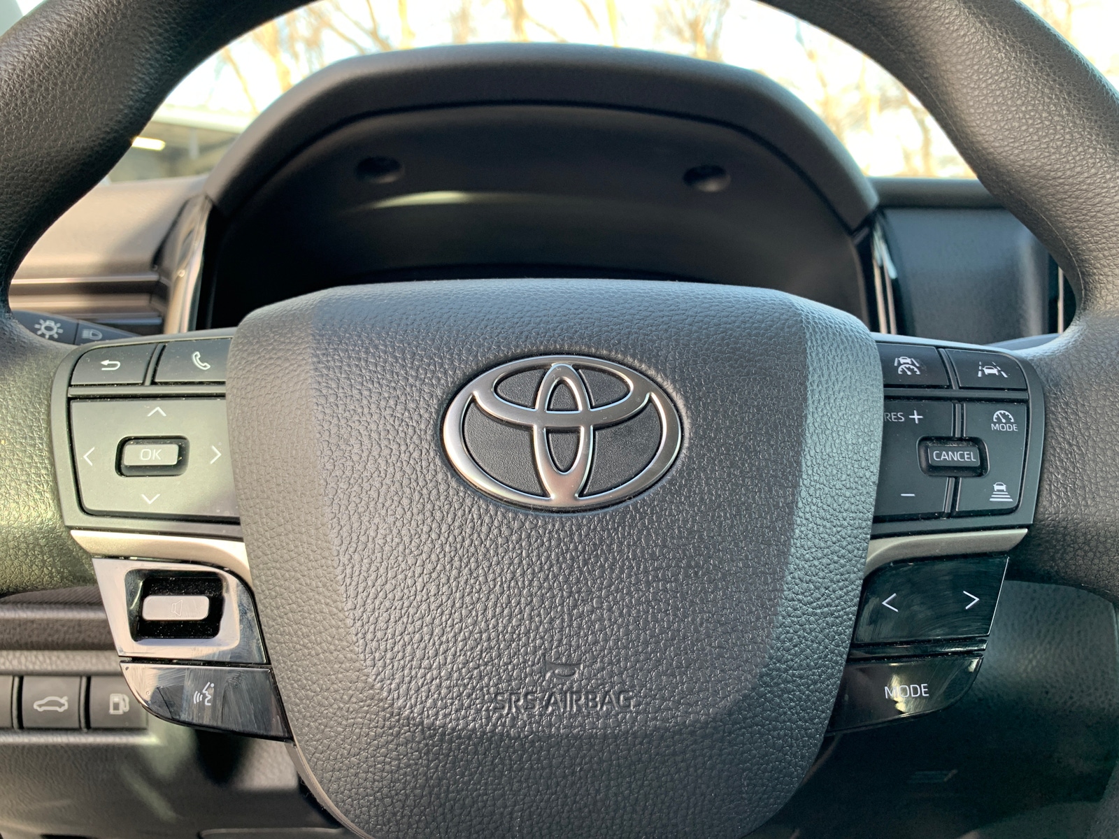 Thumbnail: 2025 Toyota Camry - 5